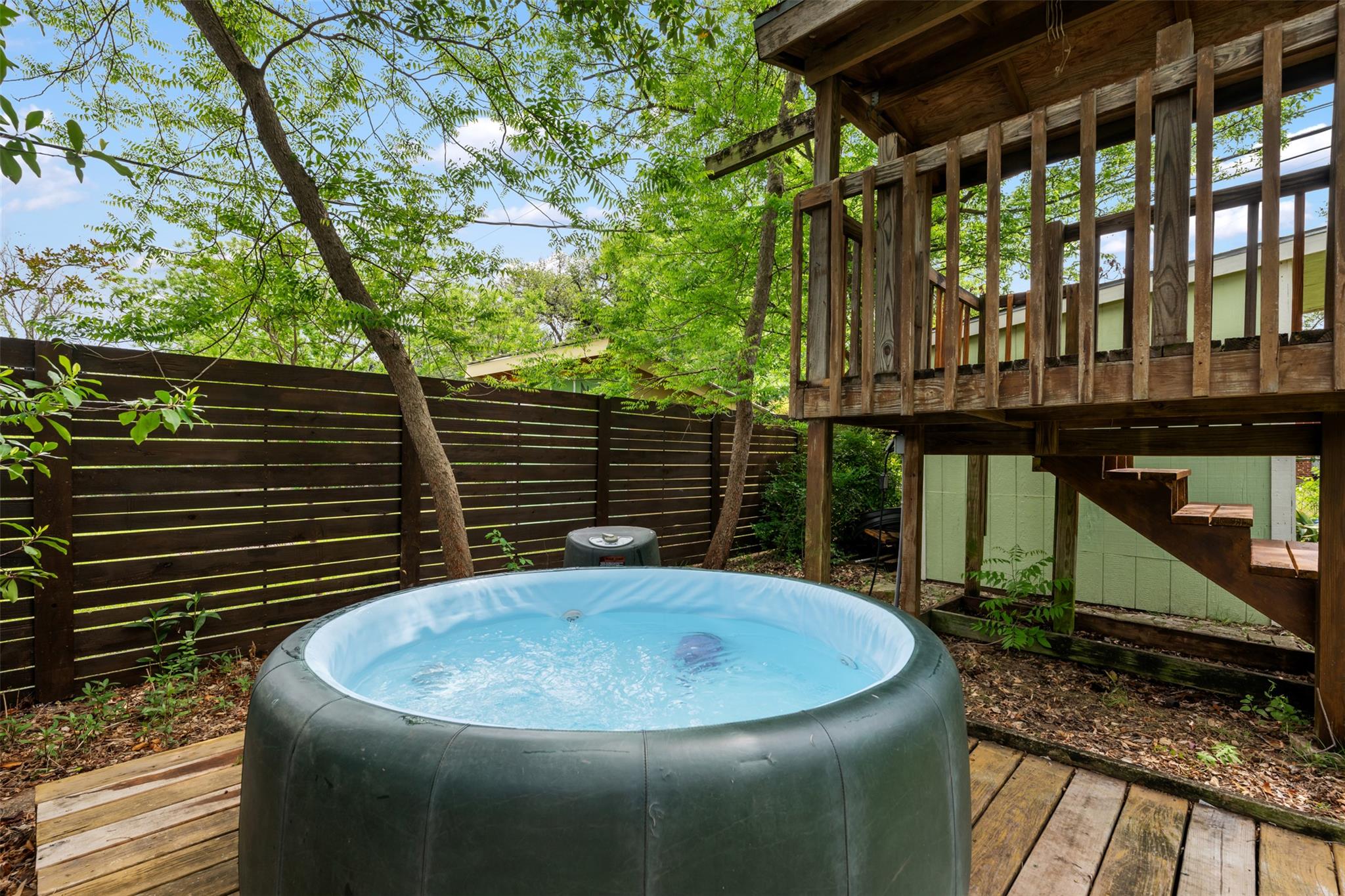 3303 Stardust Dr, Austin, TX 78757