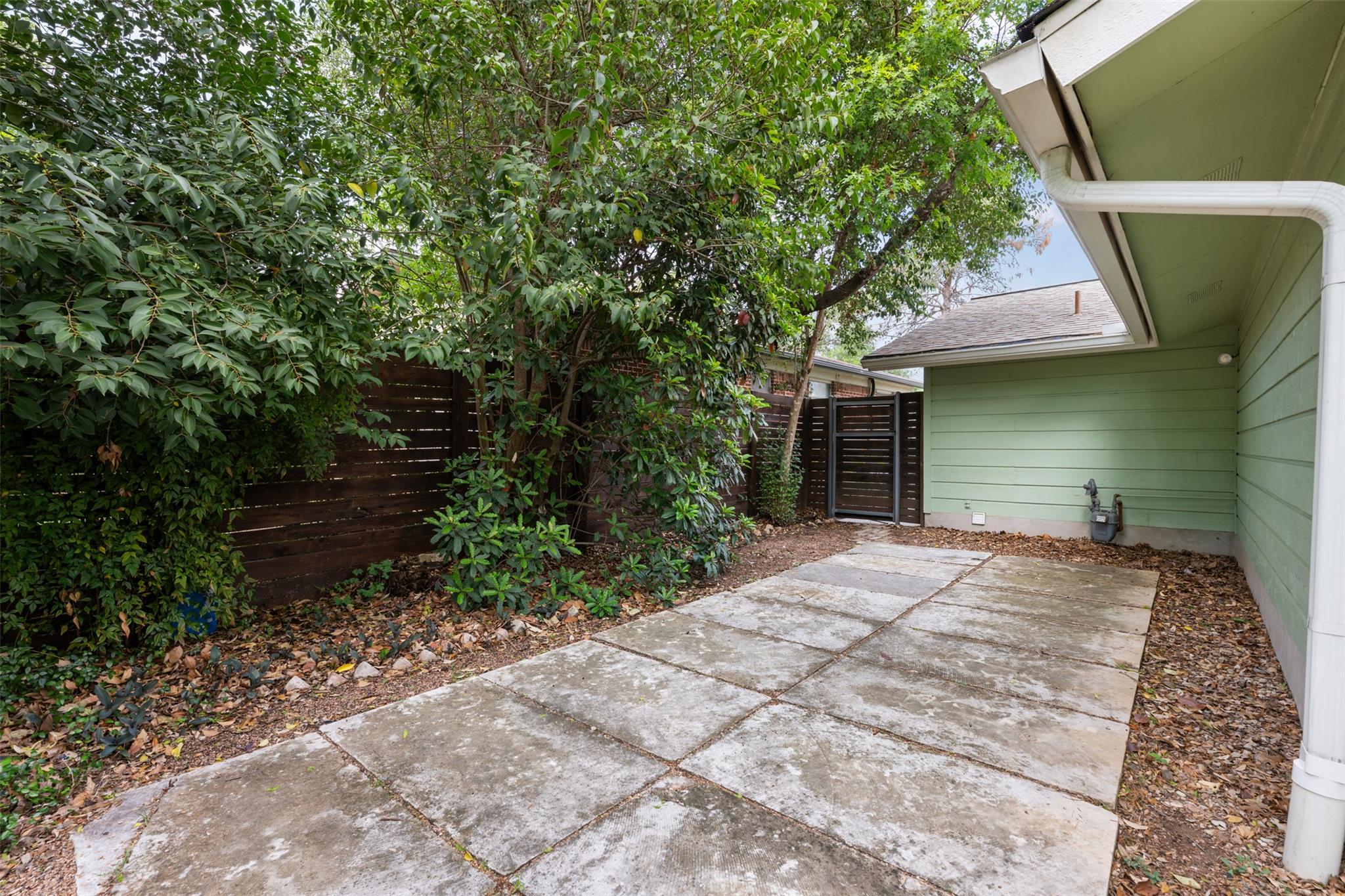 3303 Stardust Dr, Austin, TX 78757