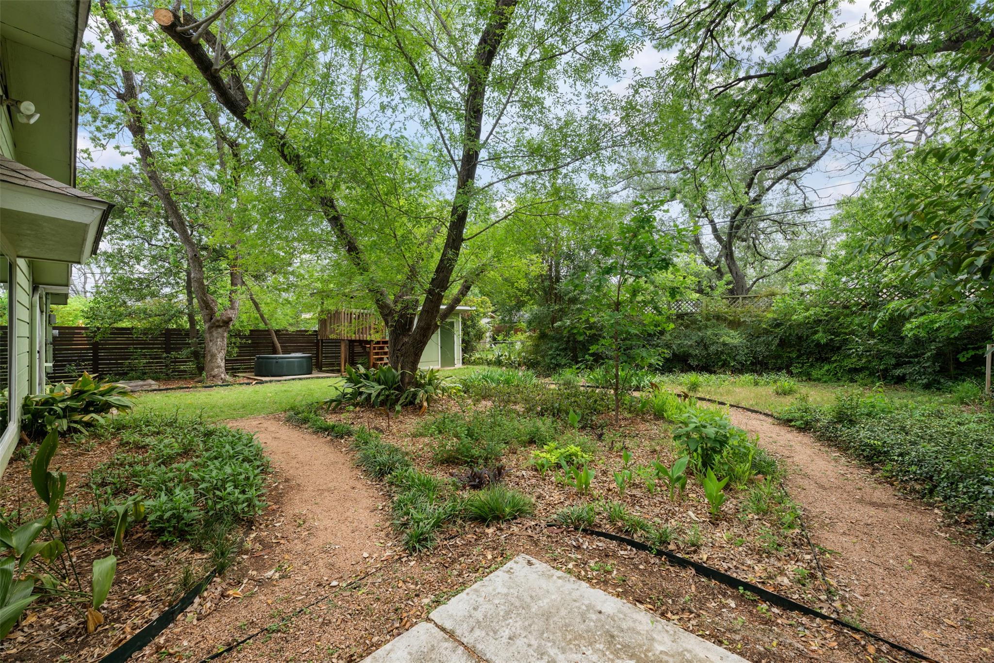 3303 Stardust Dr, Austin, TX 78757