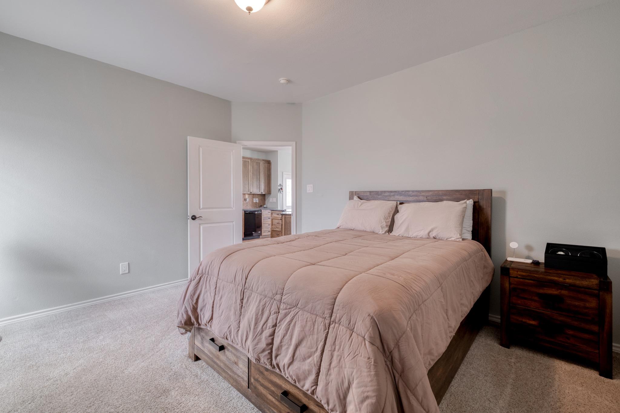 2950 County Road 484 Rd, Elgin, TX 78621