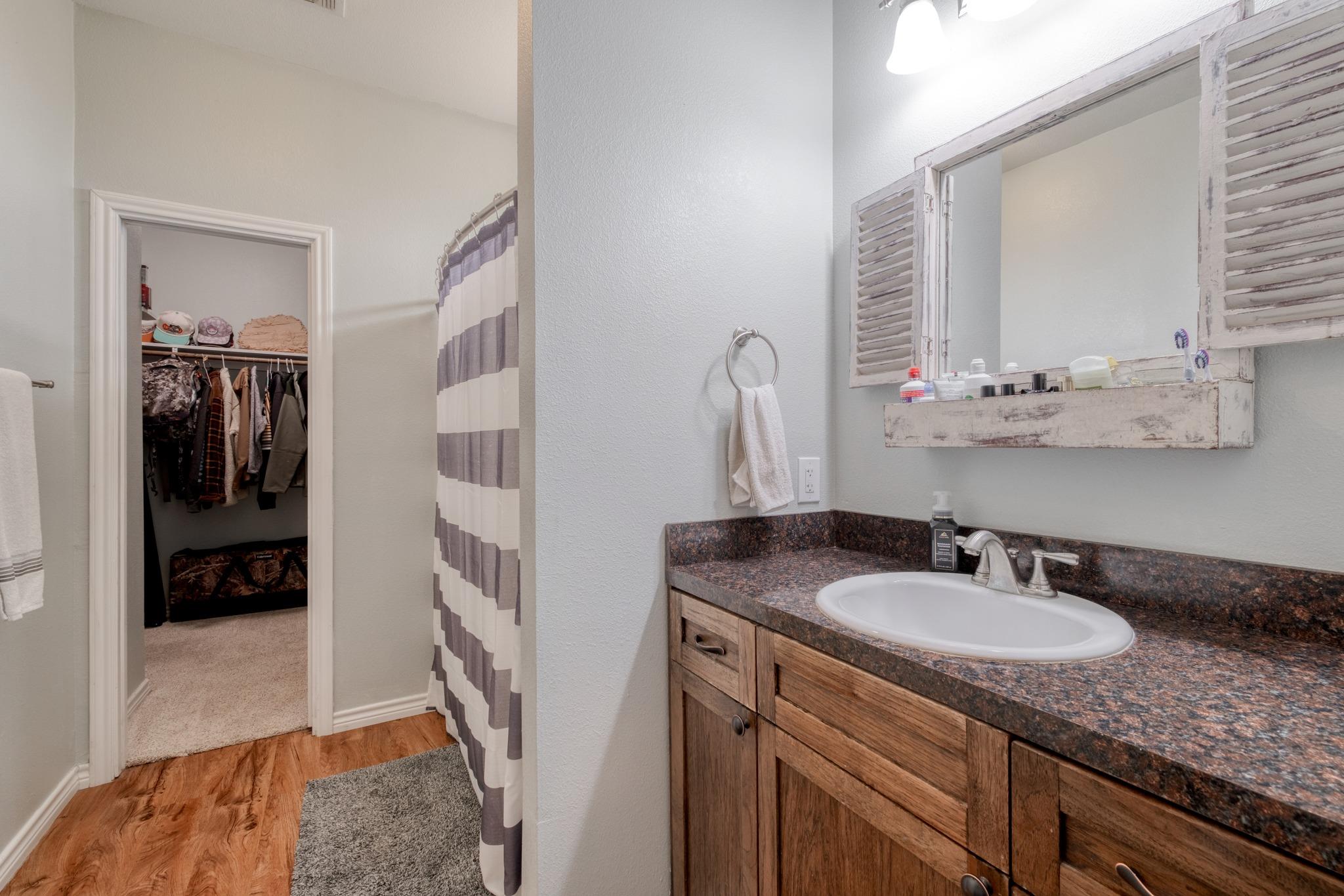 2950 County Road 484 Rd, Elgin, TX 78621