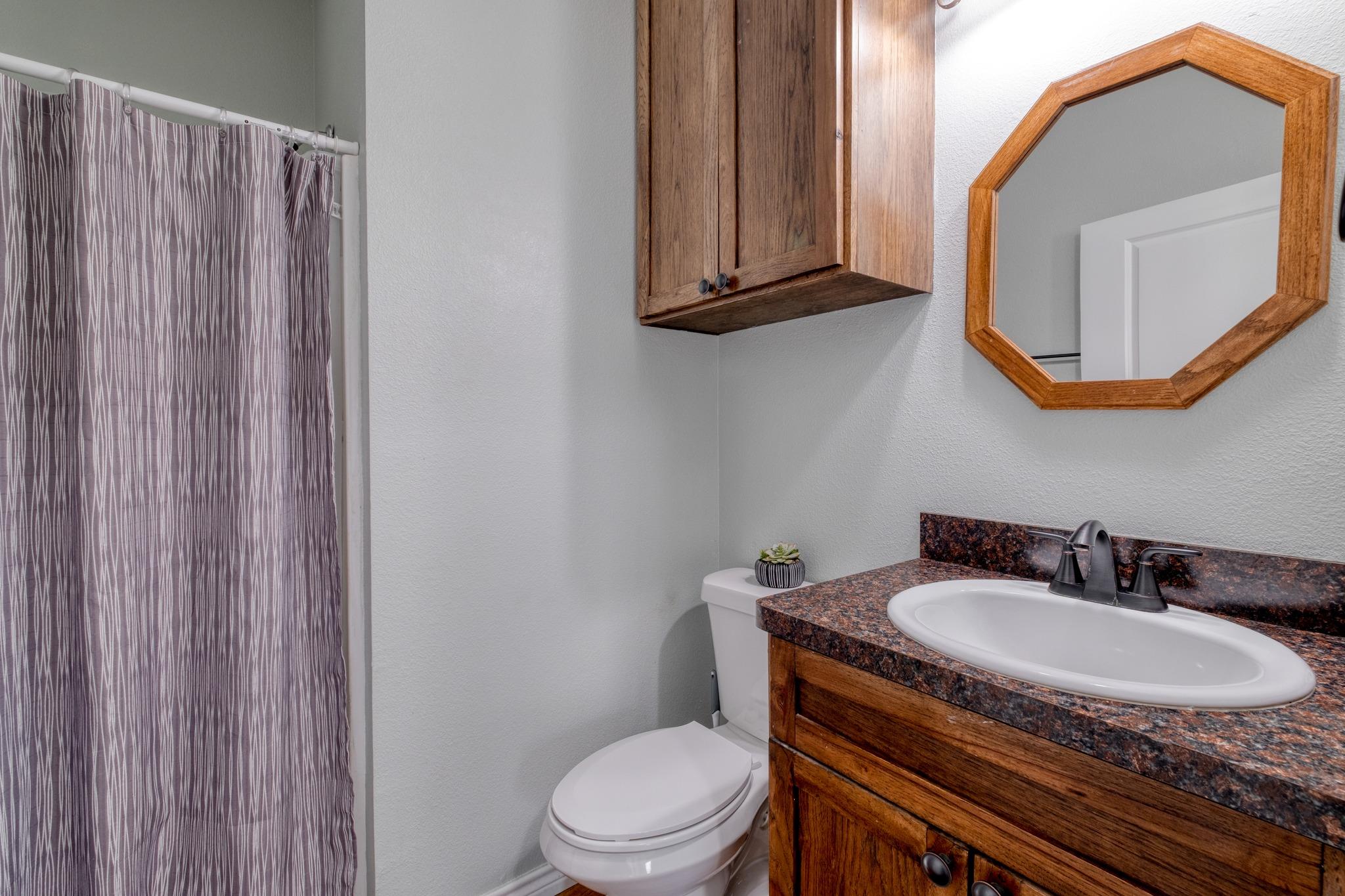 2950 County Road 484 Rd, Elgin, TX 78621