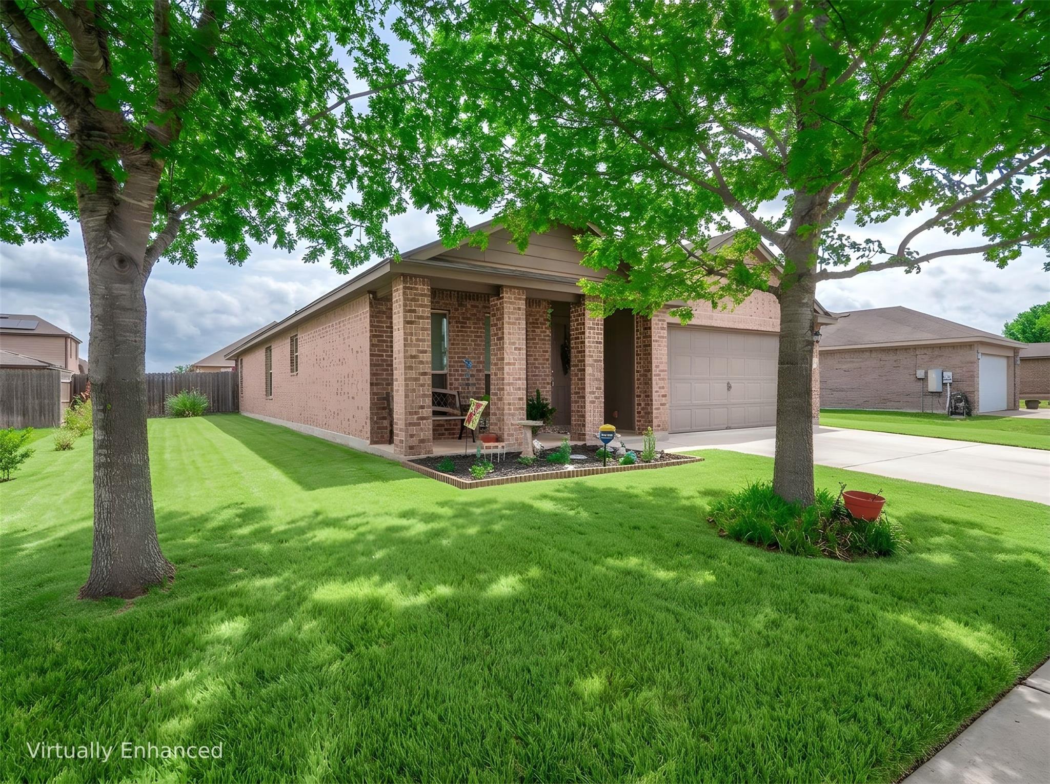 614 Lantana Ave, Lockhart, TX 78644