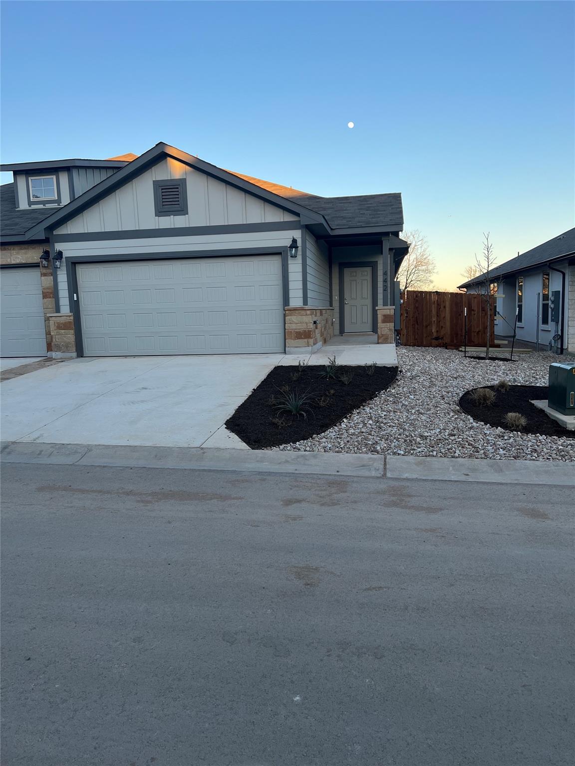 442 Parkline Dr # 31B, Georgetown, TX 78626