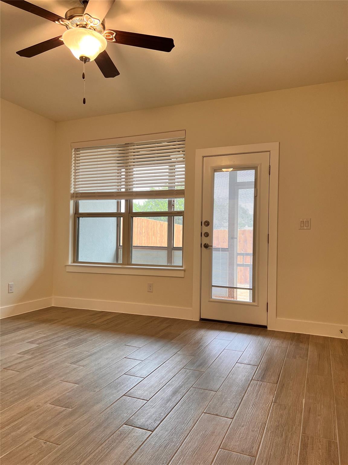 442 Parkline Dr # 31B, Georgetown, TX 78626