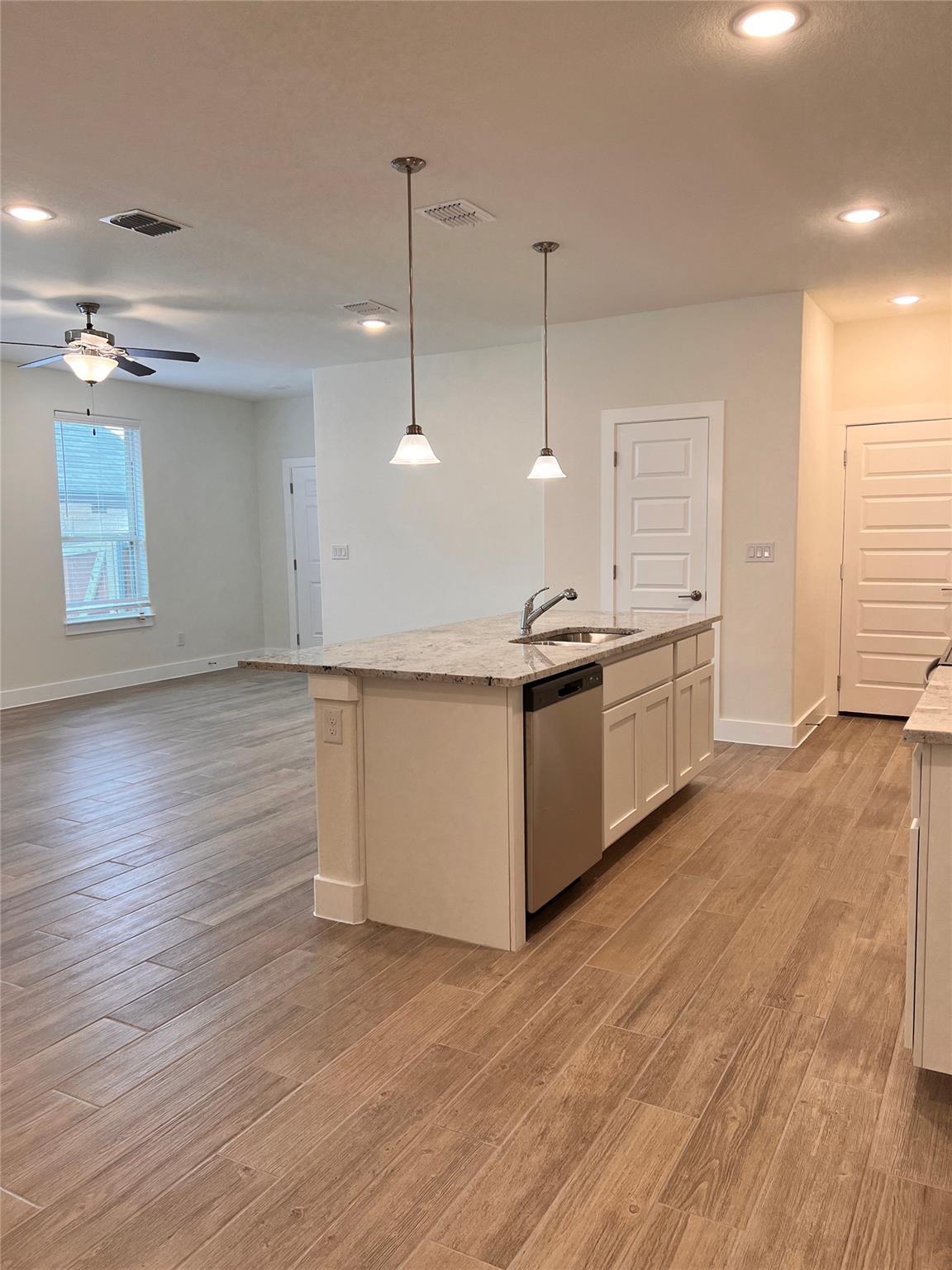 442 Parkline Dr # 31B, Georgetown, TX 78626