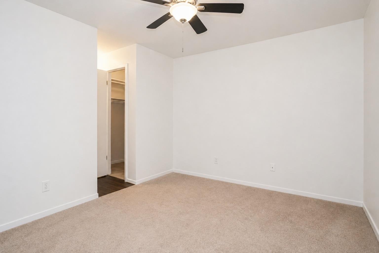 5608 Cougar Dr # 107, Austin, TX 78745