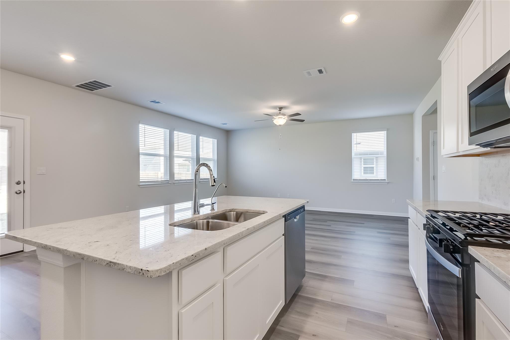 12608 Autumn Bird Trce, Buda, TX 78610