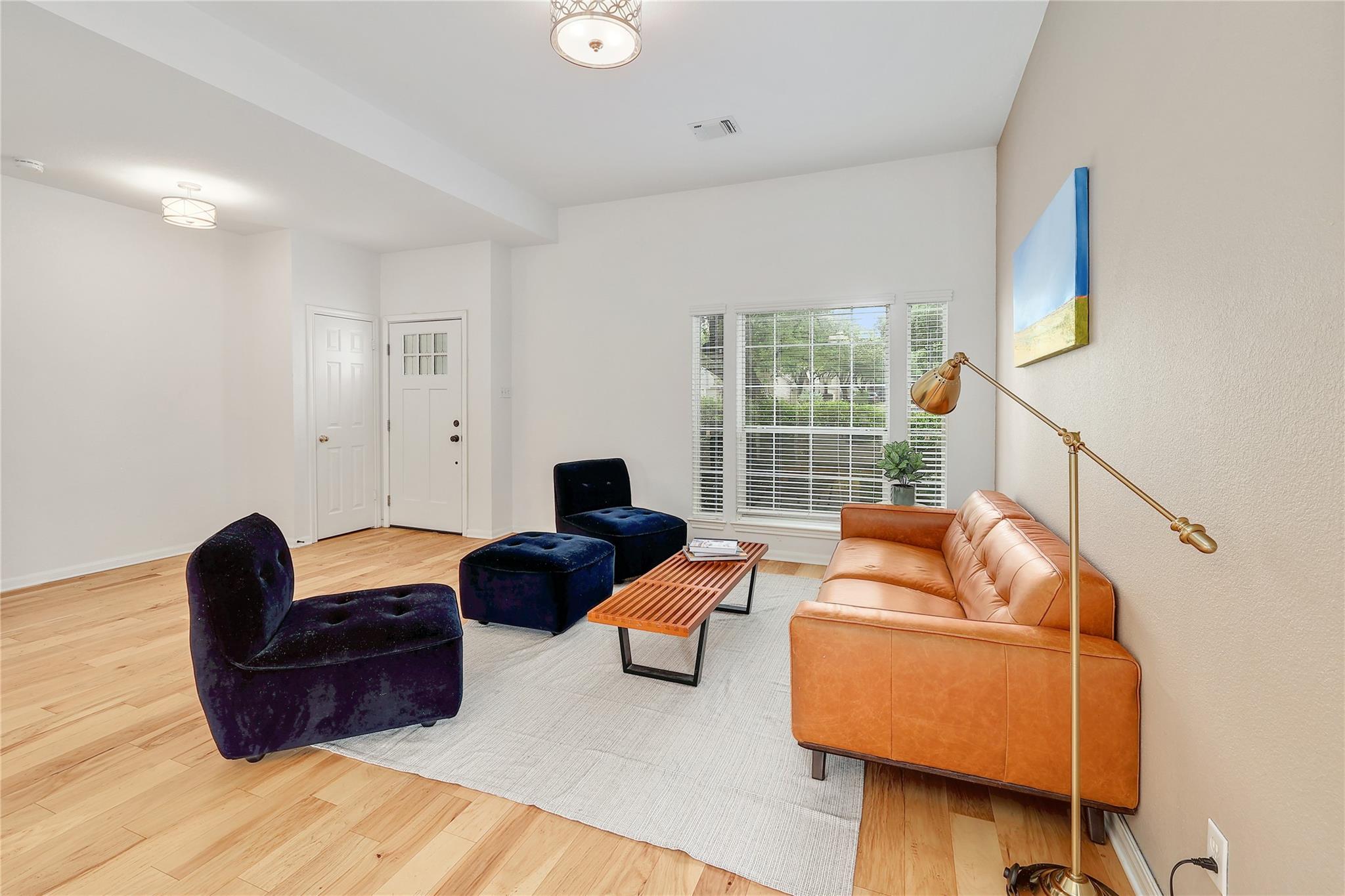 8106 Miller Falls Dr, Round Rock, TX 78681