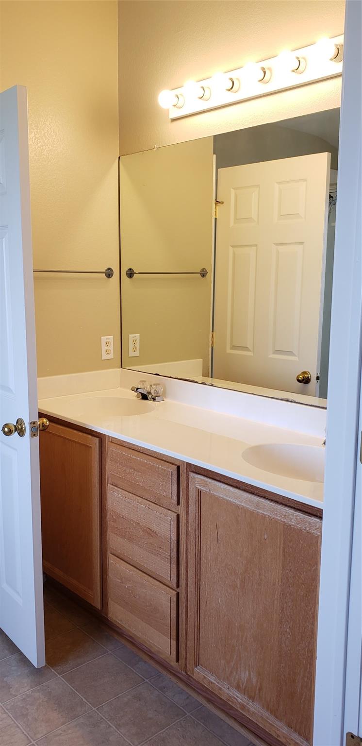 14609 Springs Edge Dr, Austin, TX 78717