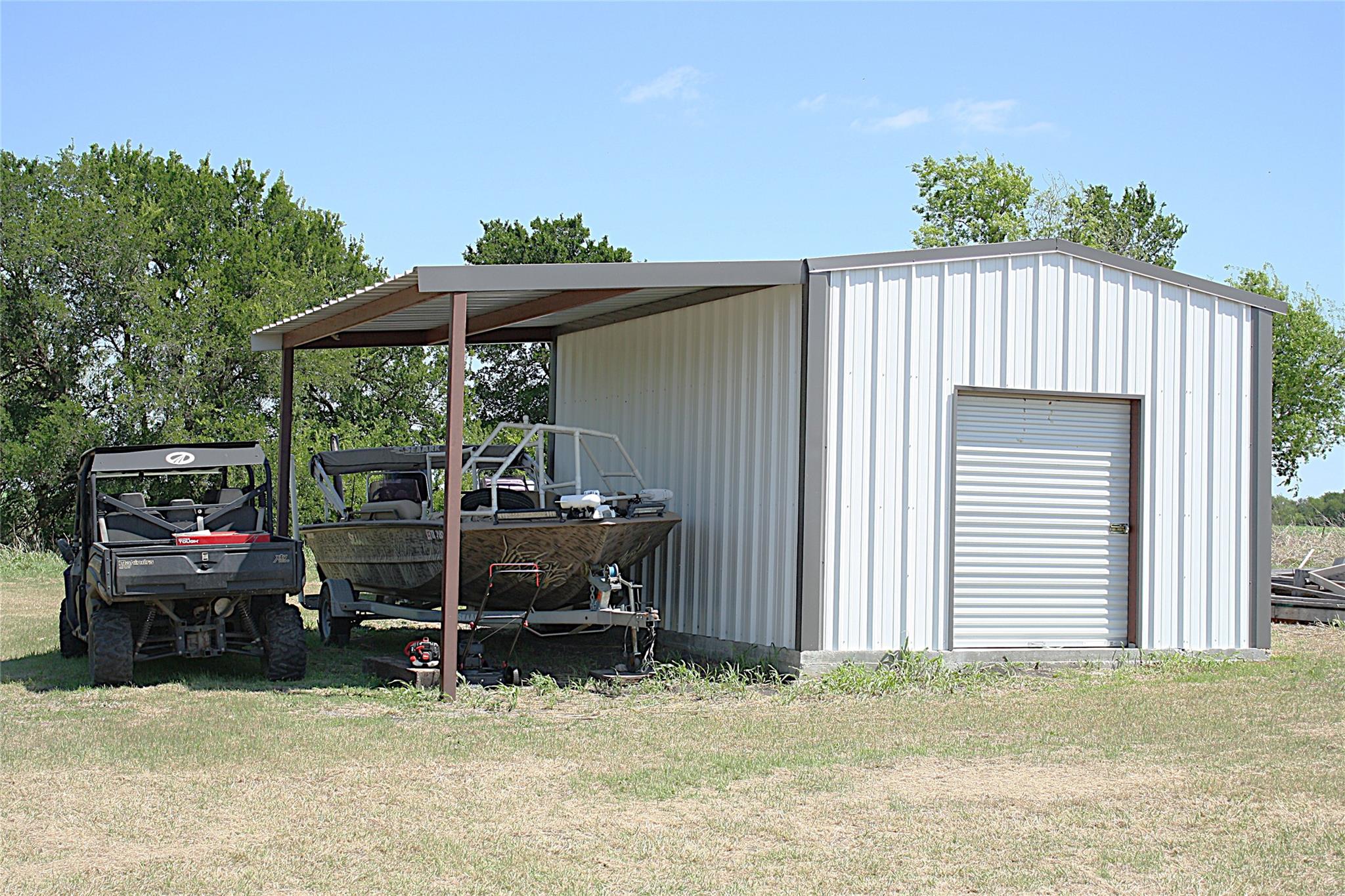 8821 County Road 133, Burlington, TX 76519