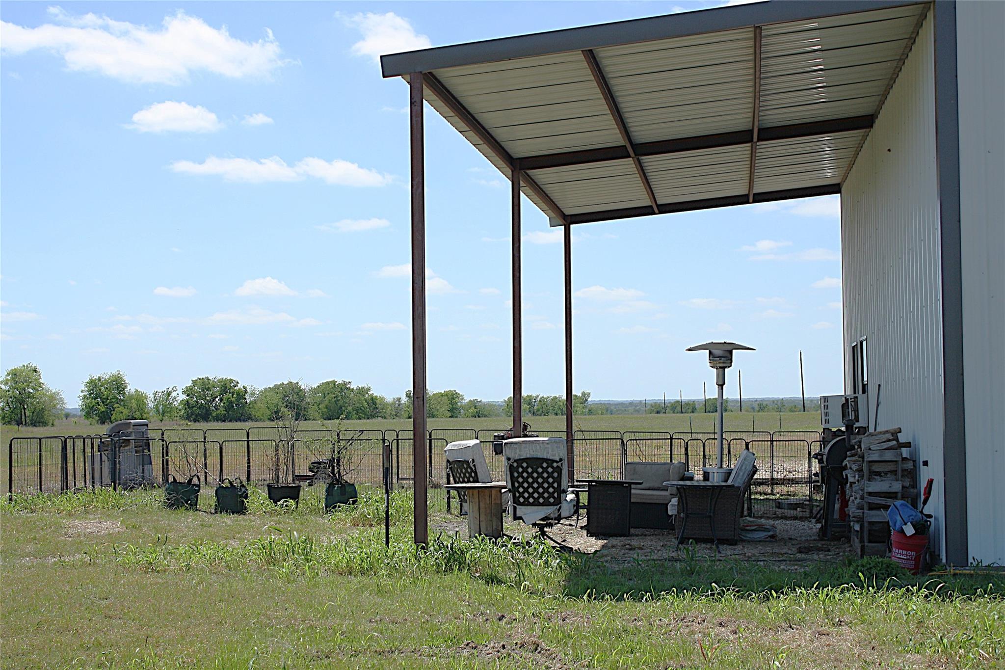 8821 County Road 133, Burlington, TX 76519