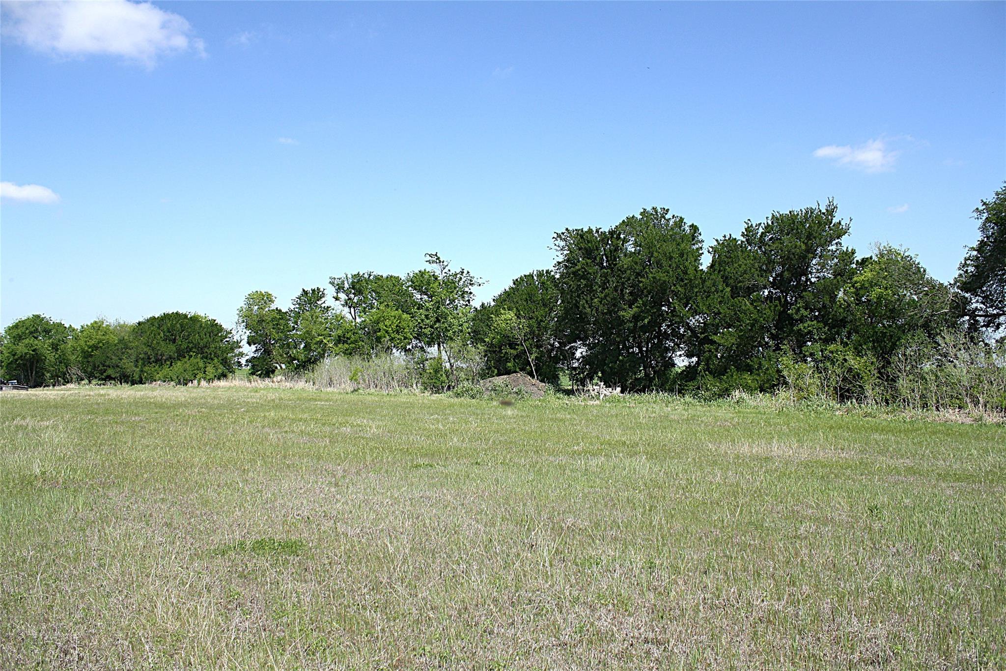 8821 County Road 133, Burlington, TX 76519