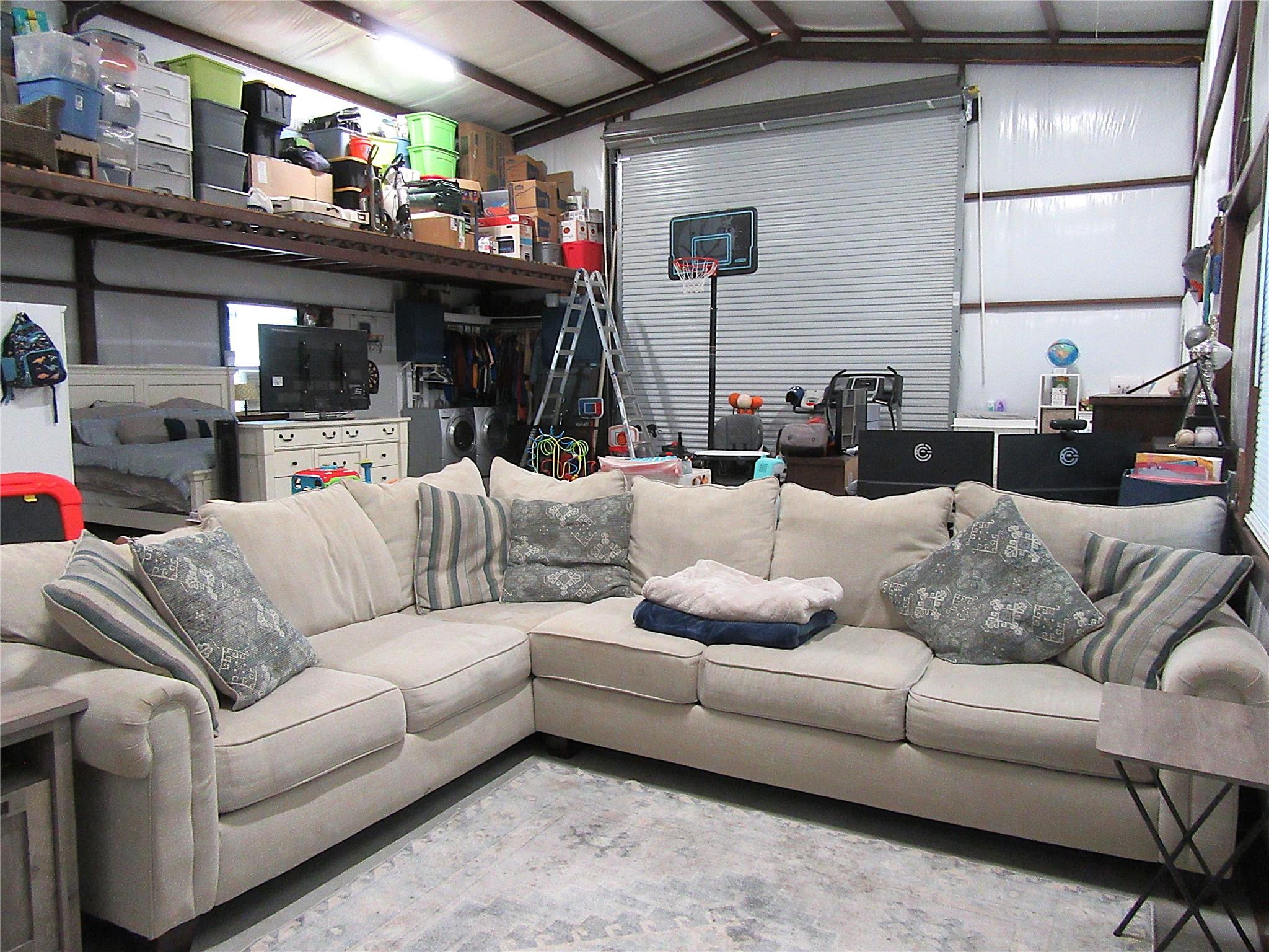 8821 County Road 133, Burlington, TX 76519