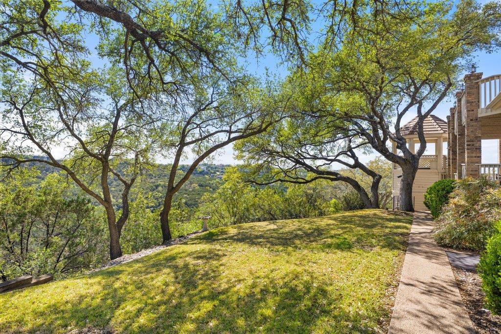 17 Cicero Ln, Austin, TX 78746