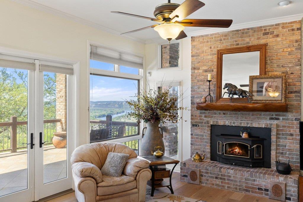 17 Cicero Ln, Austin, TX 78746