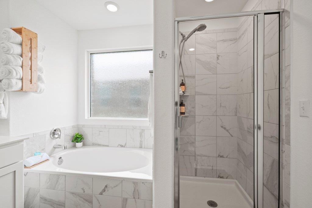 416 Golden Grove Pkwy, San Marcos, TX 78666