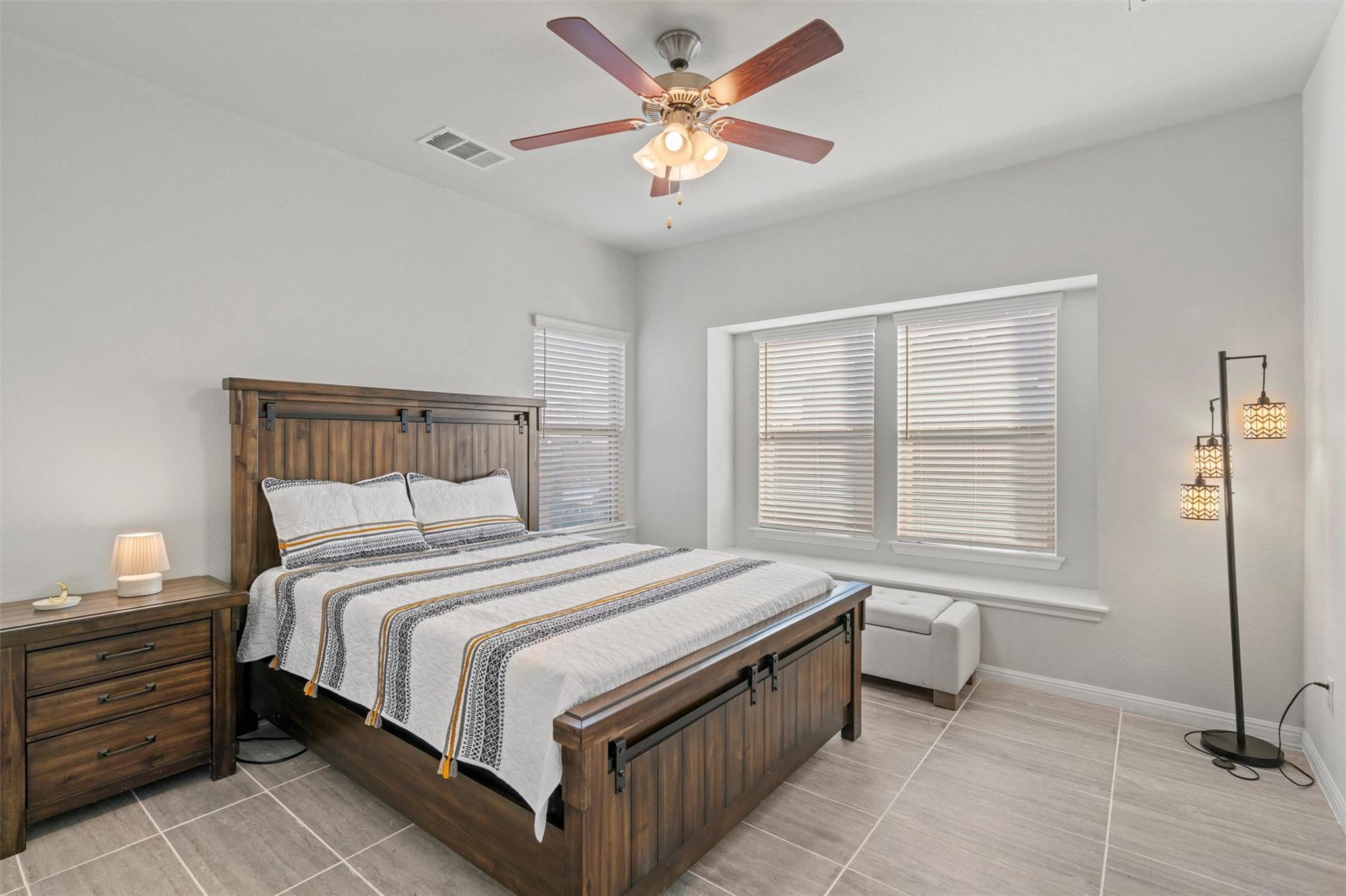 8144 Daisy Cutter Xing, Georgetown, TX 78626