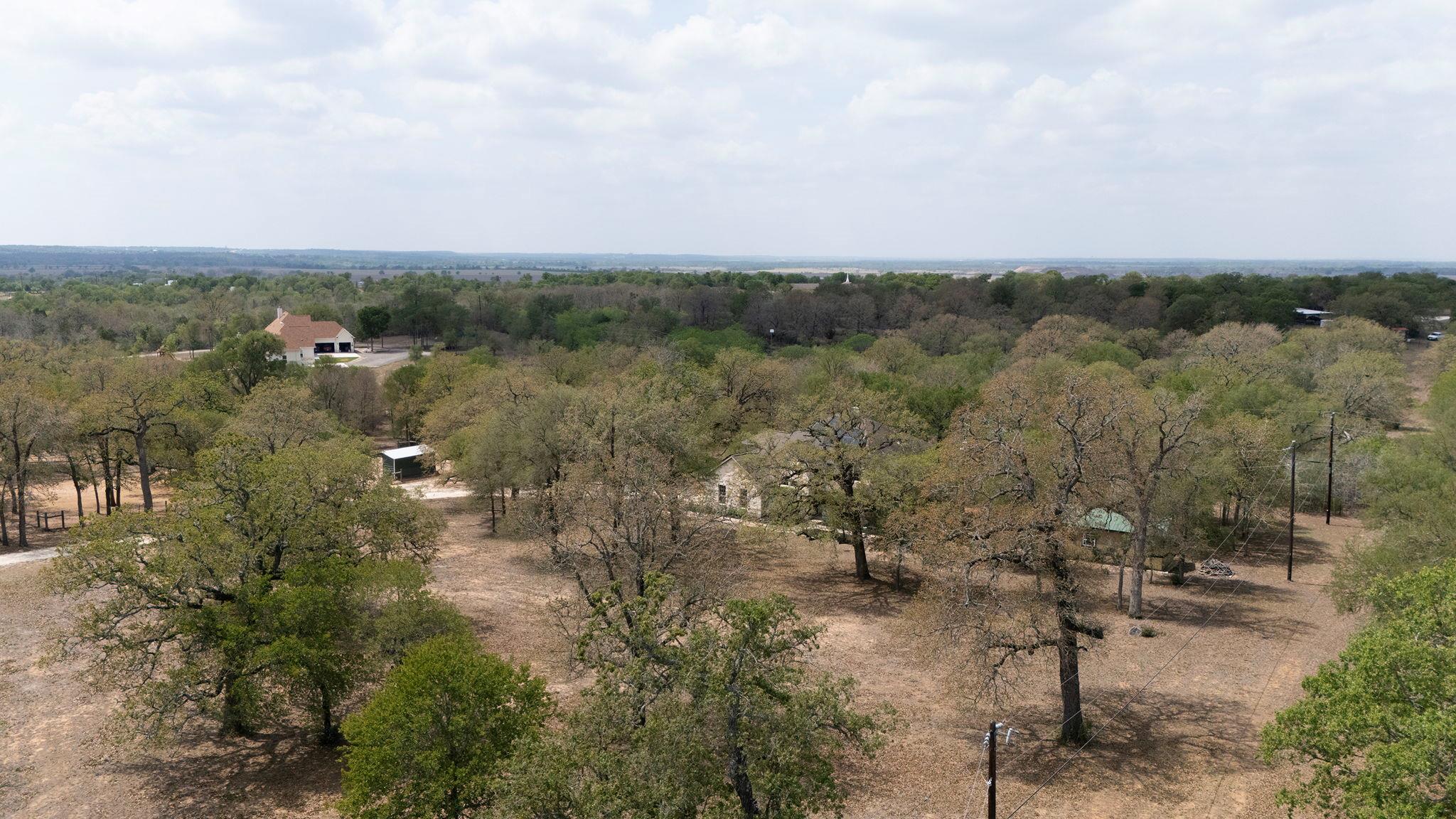 202 The Oaks Blvd, Elgin, TX 78621