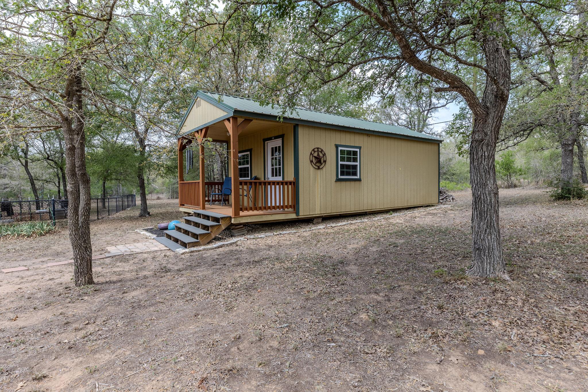 202 The Oaks Blvd, Elgin, TX 78621