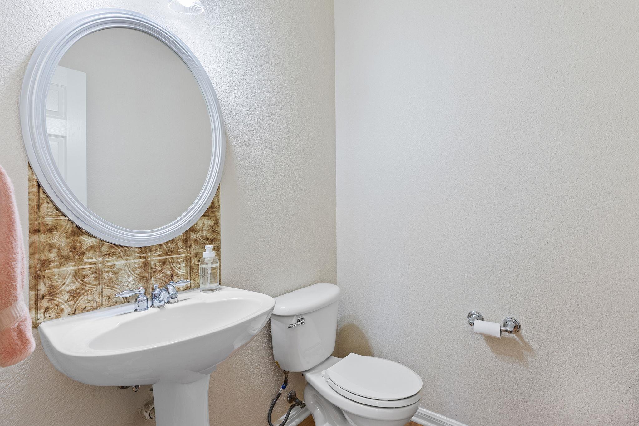 202 The Oaks Blvd, Elgin, TX 78621