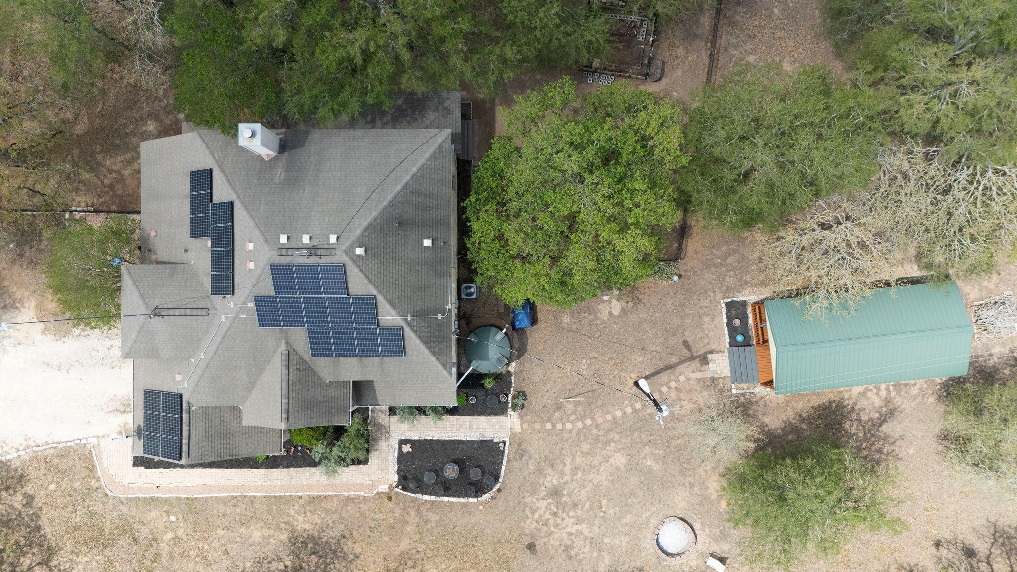 202 The Oaks Blvd, Elgin, TX 78621