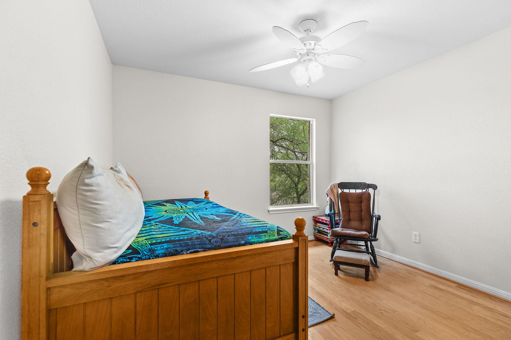 202 The Oaks Blvd, Elgin, TX 78621