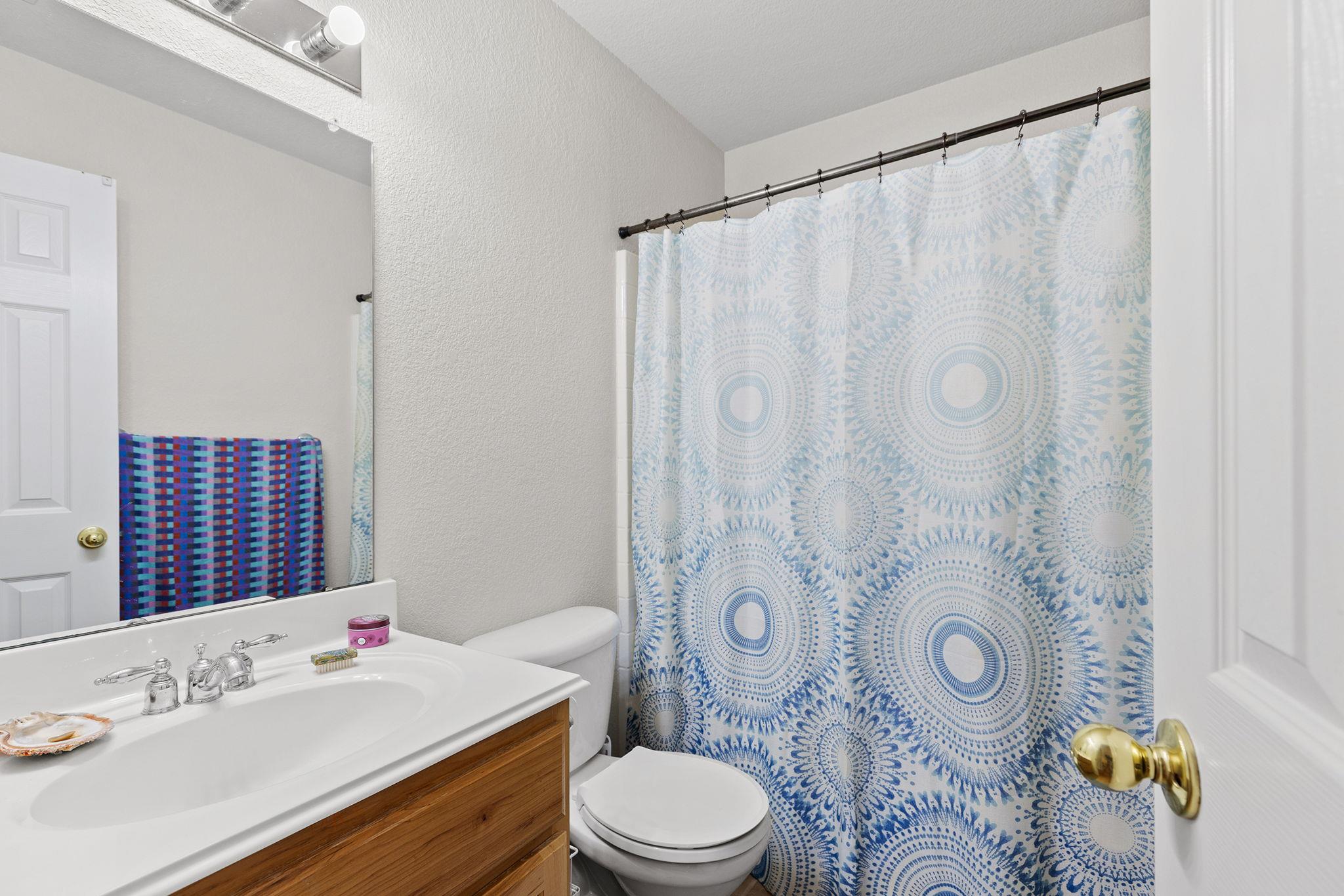 202 The Oaks Blvd, Elgin, TX 78621