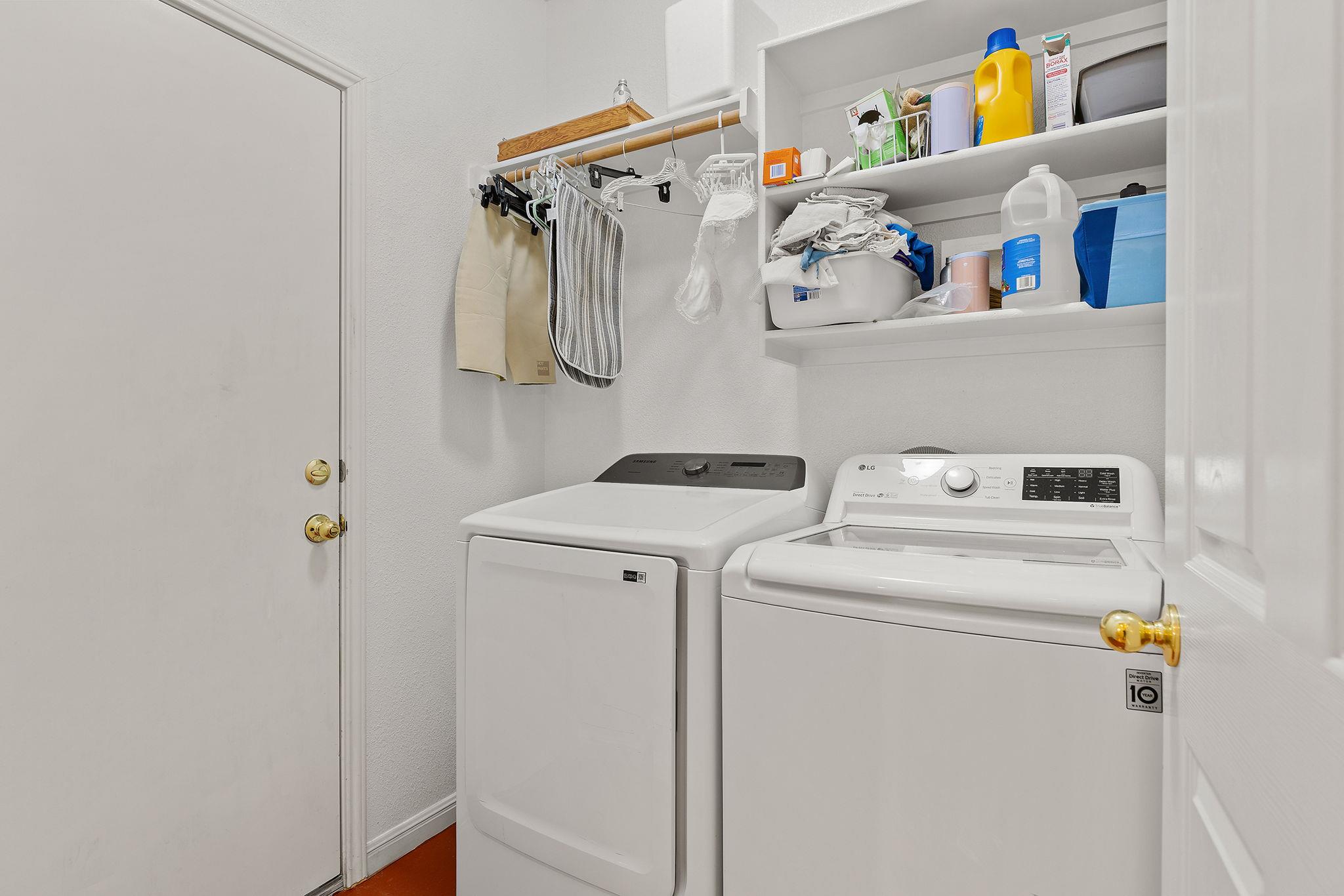 202 The Oaks Blvd, Elgin, TX 78621