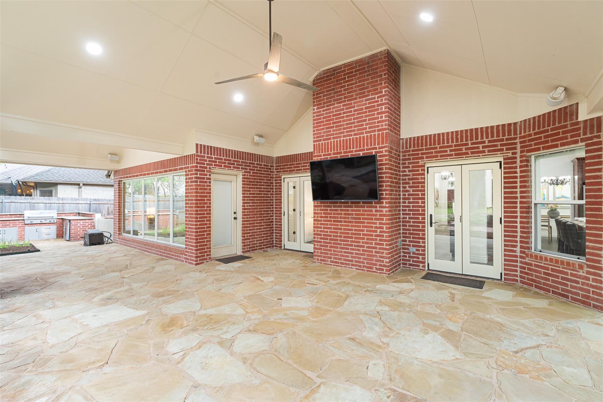 117 N Winecup Trl, Cedar Park, TX 78613