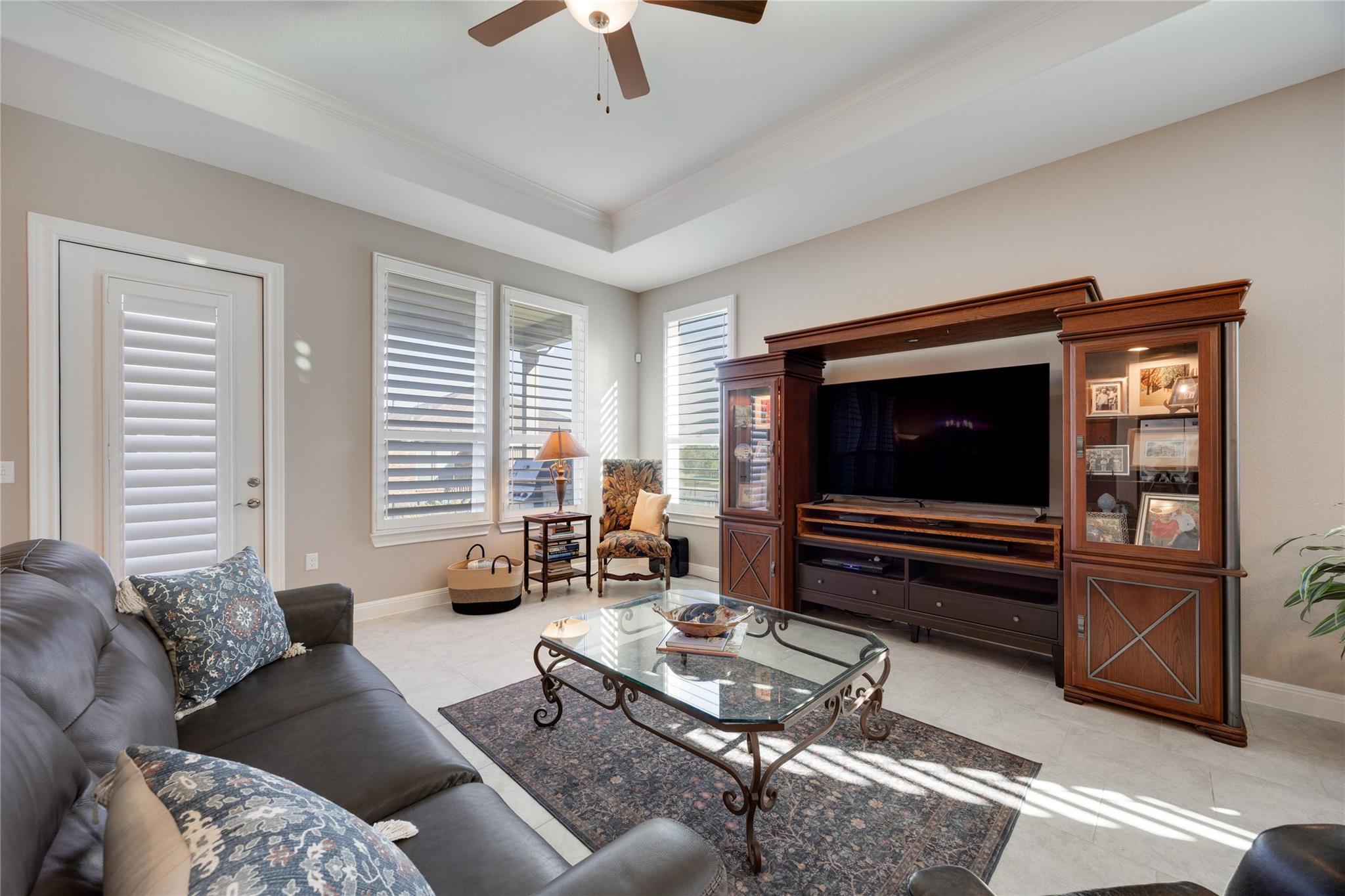 102 Pointer Ln, Georgetown, TX 78633