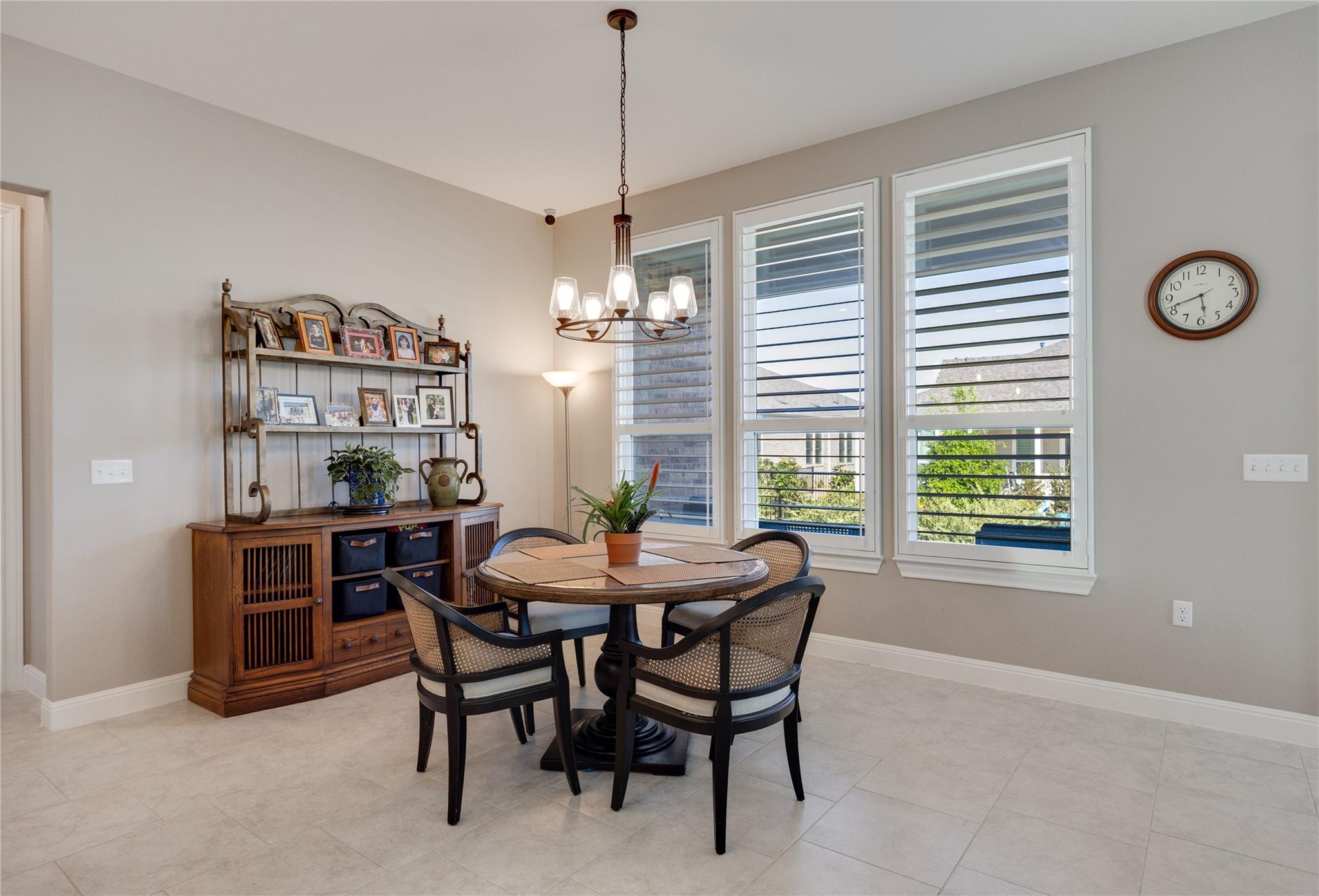 102 Pointer Ln, Georgetown, TX 78633