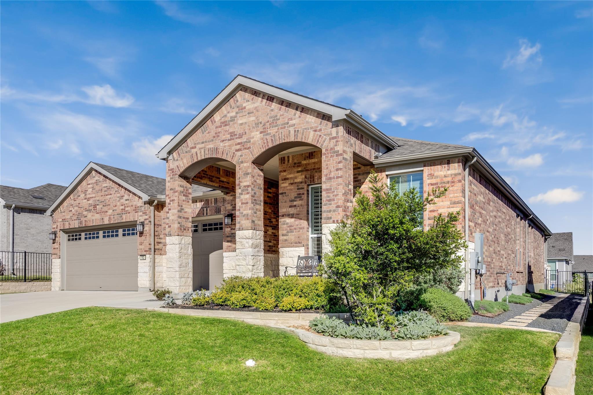102 Pointer Ln, Georgetown, TX 78633