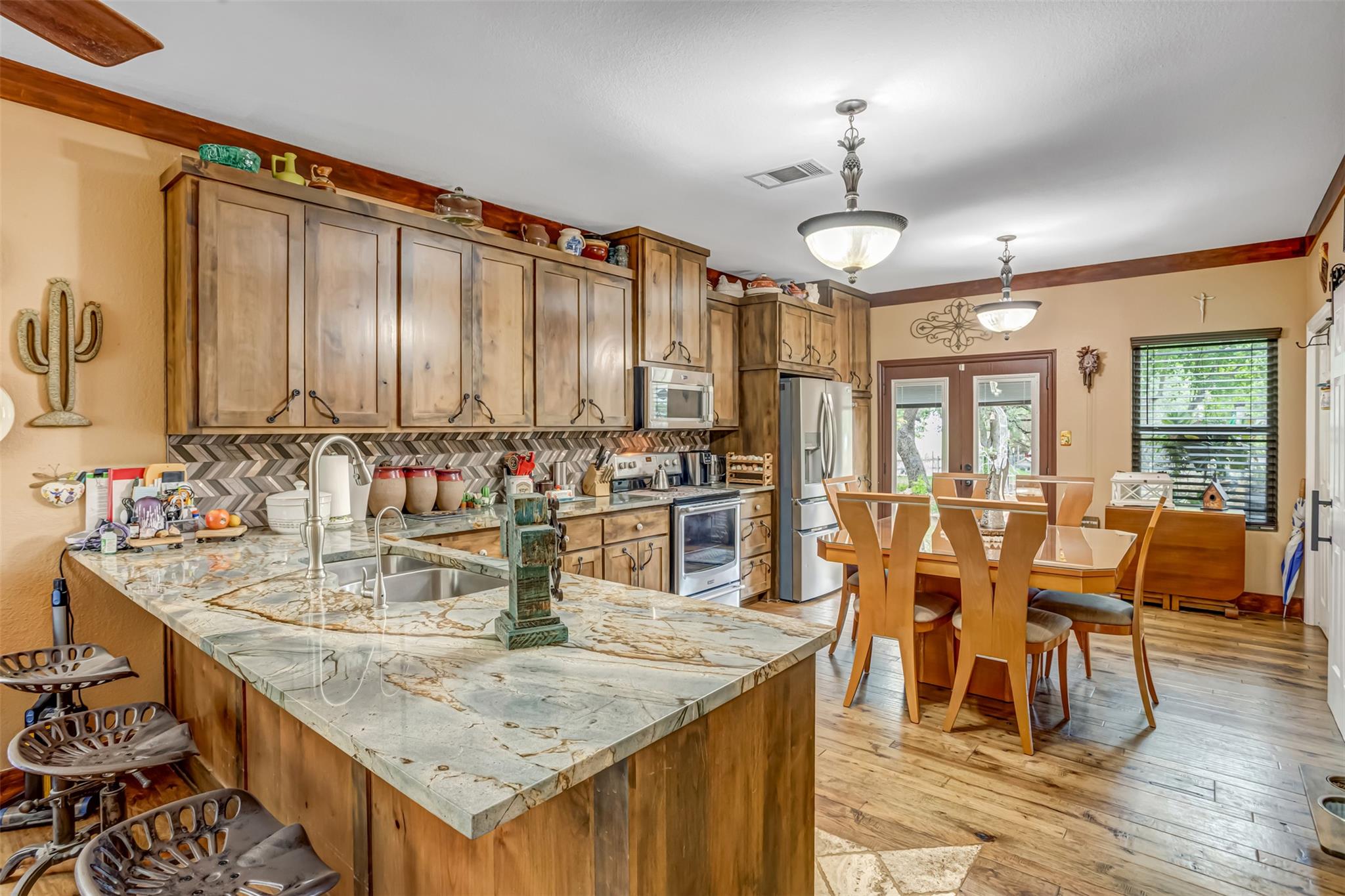 4909 Lookout Ridge Dr, Marble Falls, TX 78654