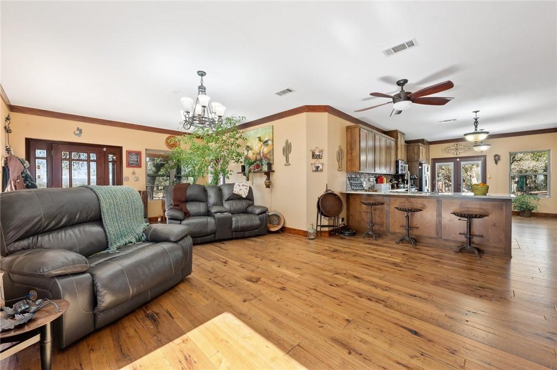 4909 Lookout Ridge Dr, Marble Falls, TX 78654