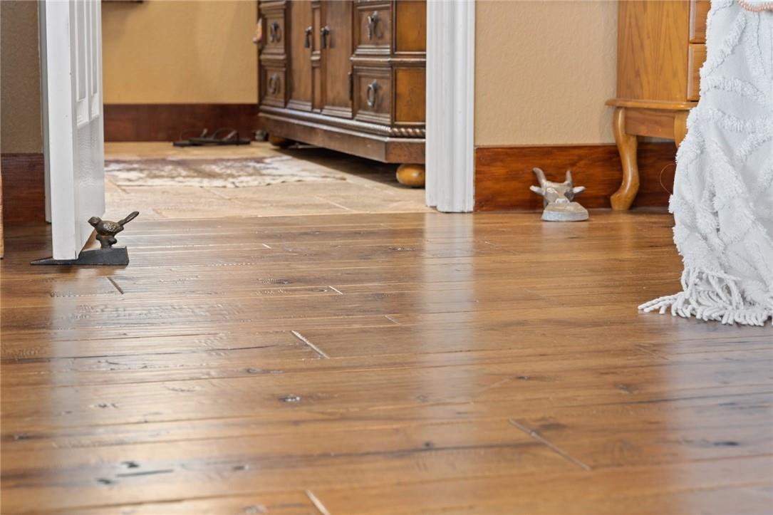 4909 Lookout Ridge Dr, Marble Falls, TX 78654