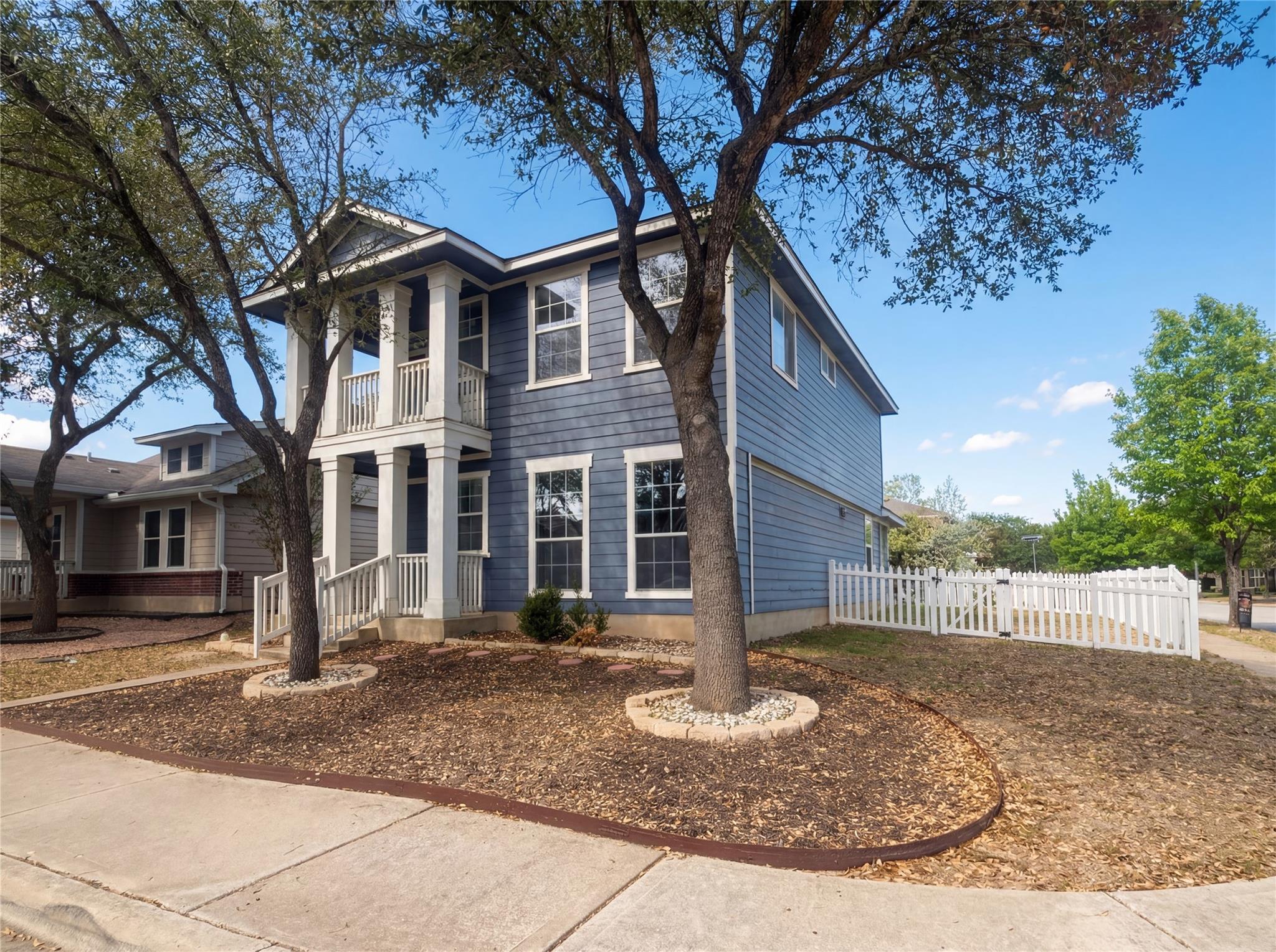 110 Strawn, Kyle, TX 78640