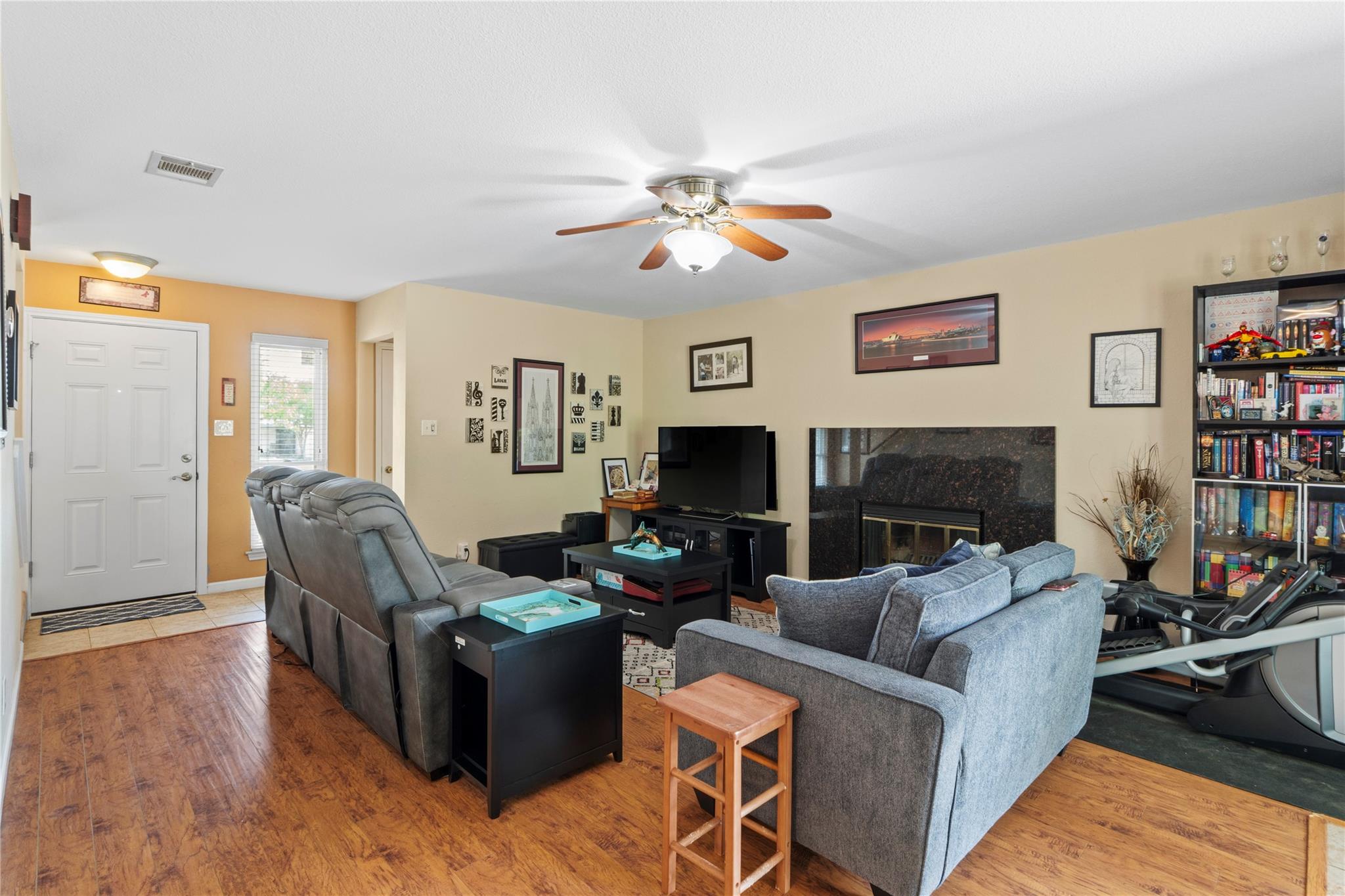 609 Wild Briar Cv, Cedar Park, TX 78613