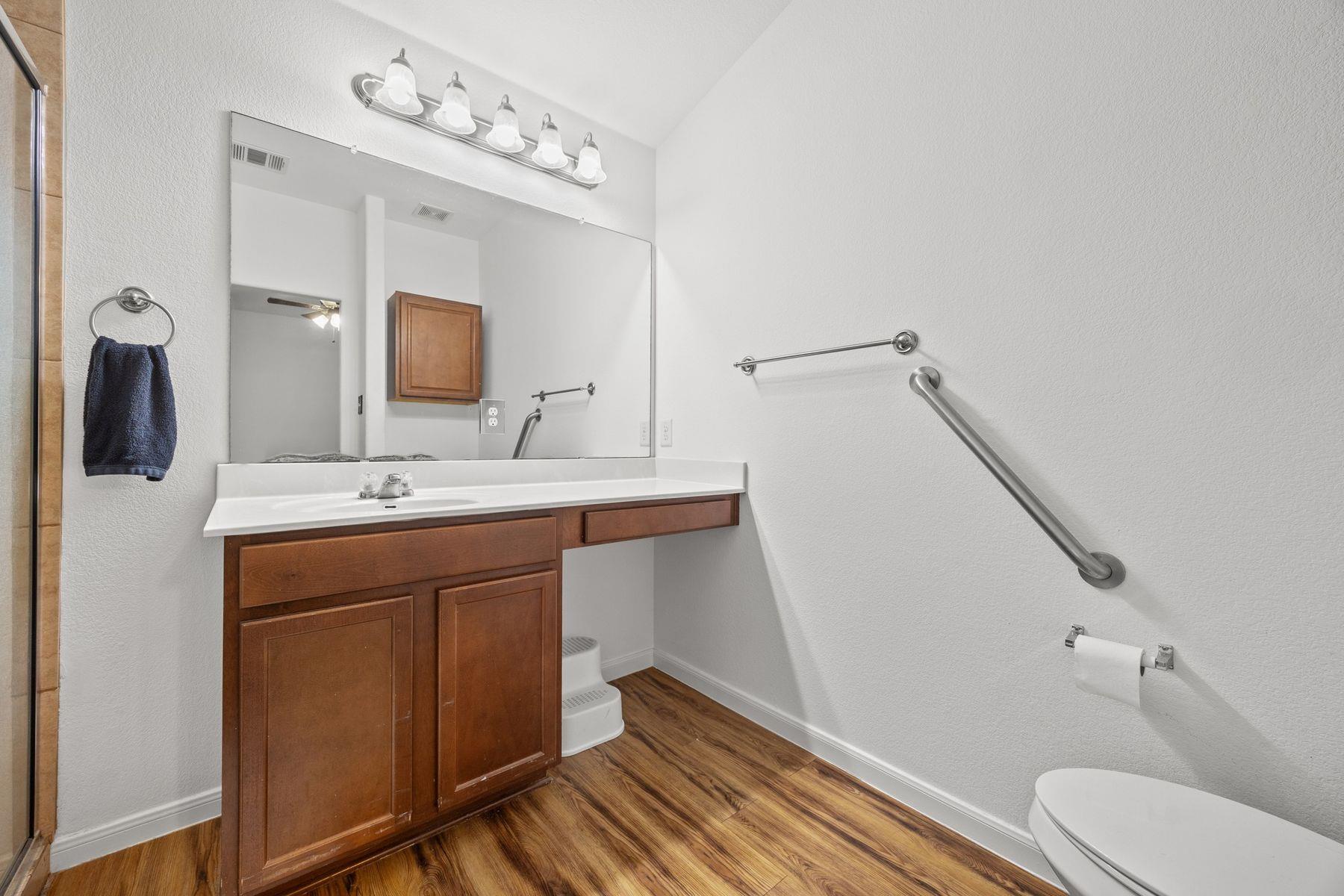 412 Old Peak Rd, Georgetown, TX 78626