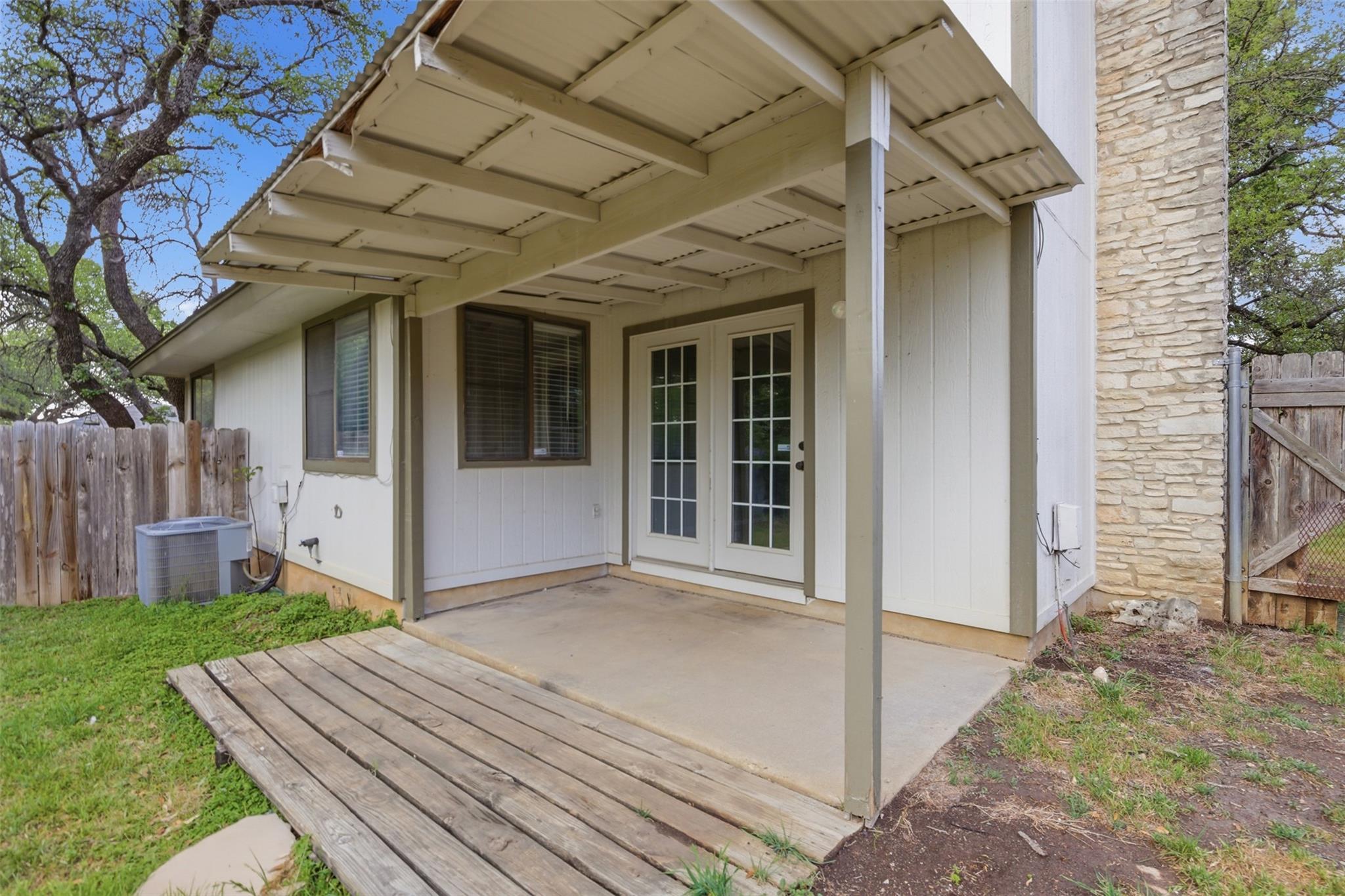 105 Norwood Dr # #A/B, Georgetown, TX 78628