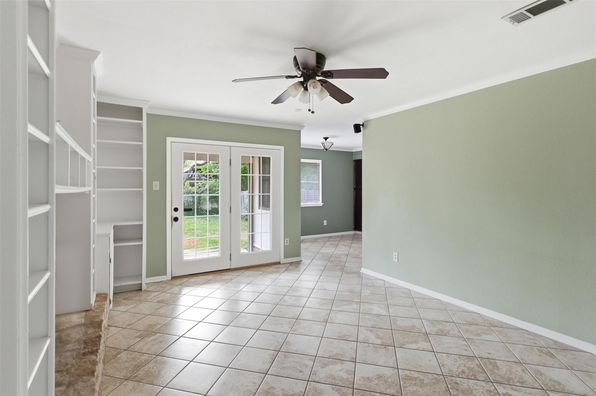 105 Norwood Dr # #A/B, Georgetown, TX 78628