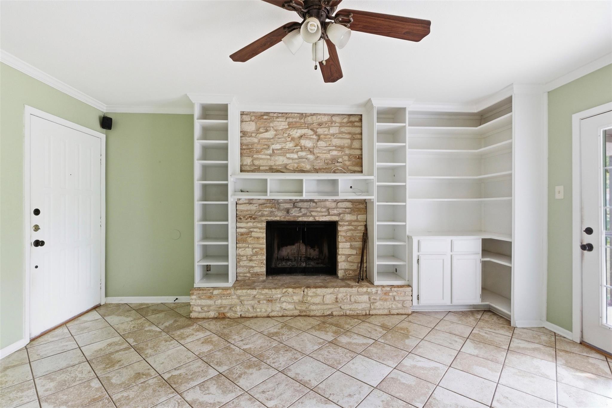 105 Norwood Dr # #A/B, Georgetown, TX 78628