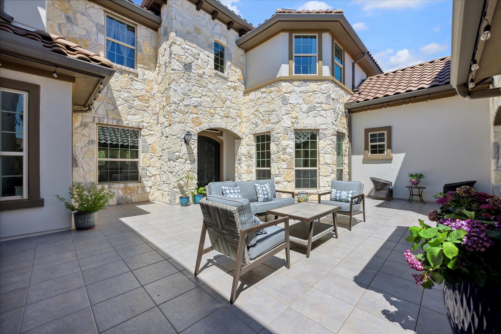 1600 Morning Moon Cir, Austin, TX 78732