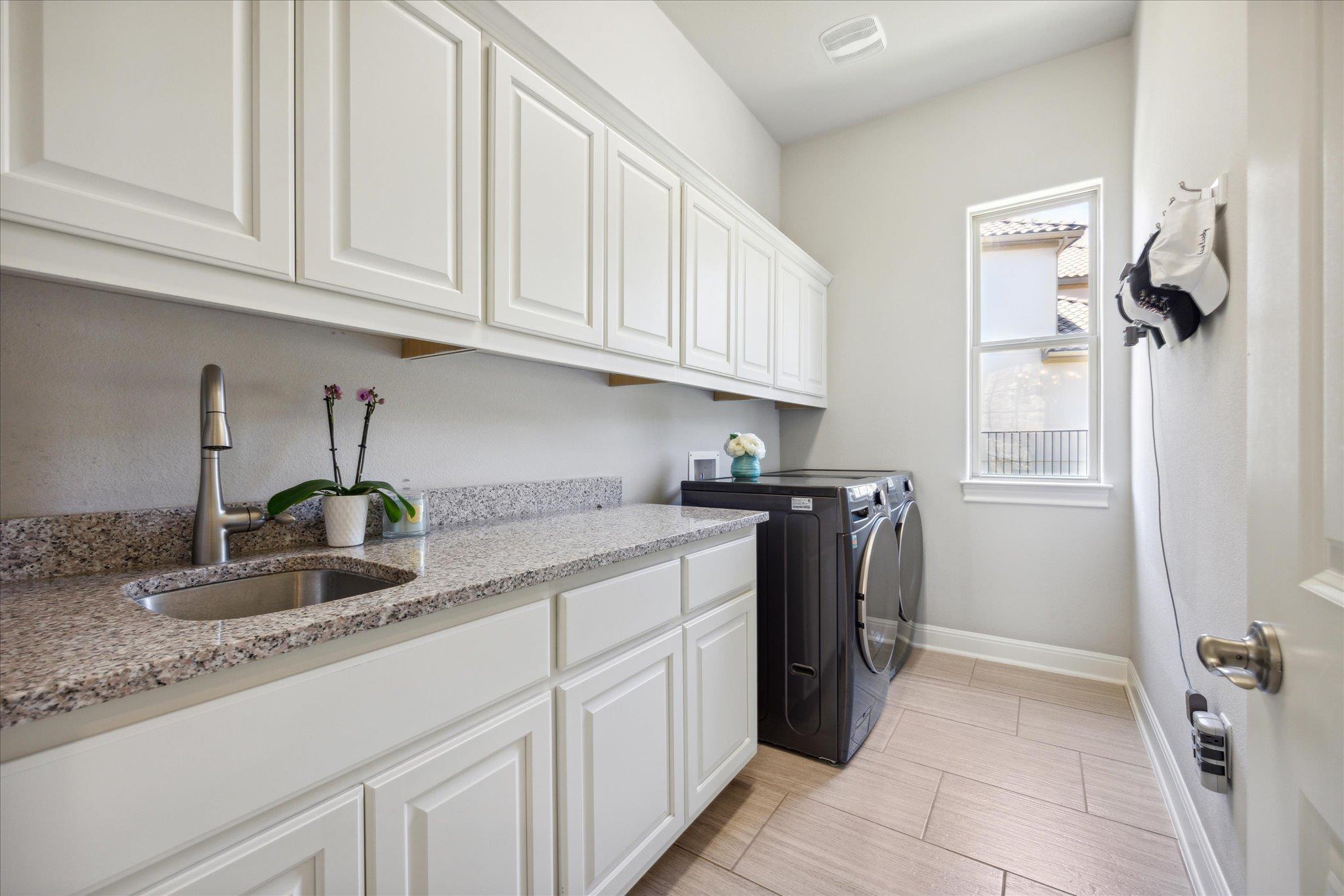 1600 Morning Moon Cir, Austin, TX 78732