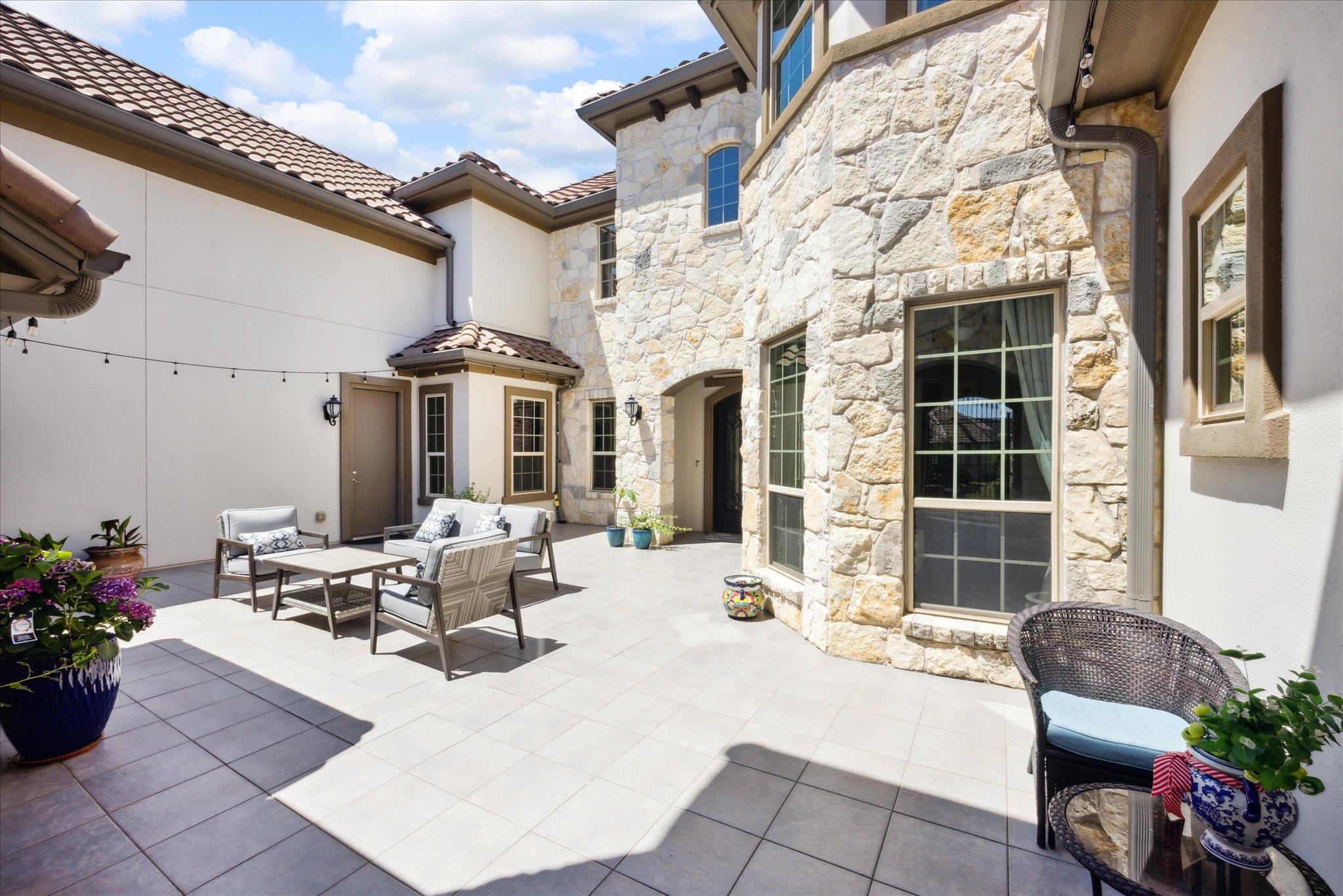 1600 Morning Moon Cir, Austin, TX 78732