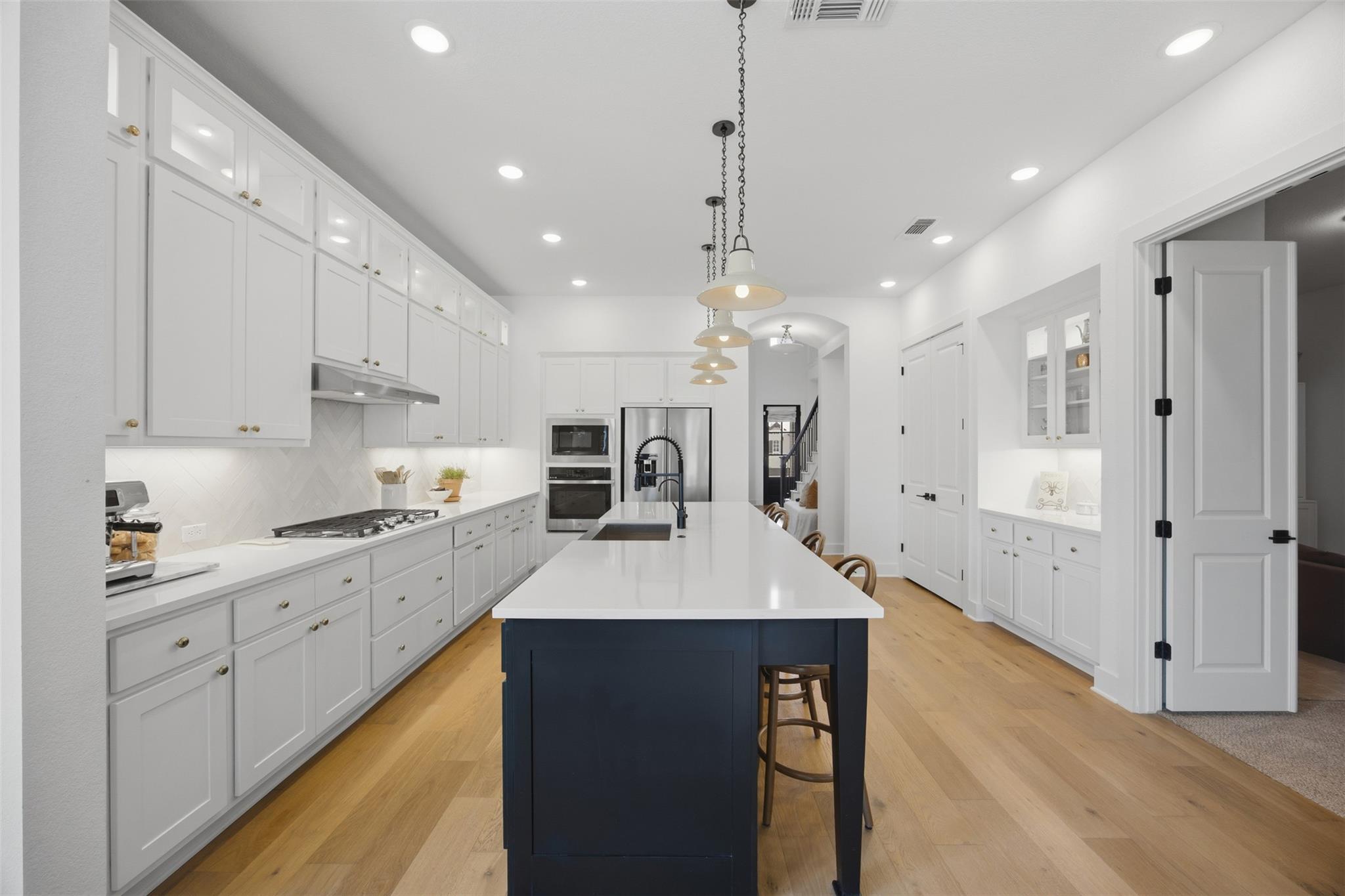 1217 Calendula Trl, Georgetown, TX 78628