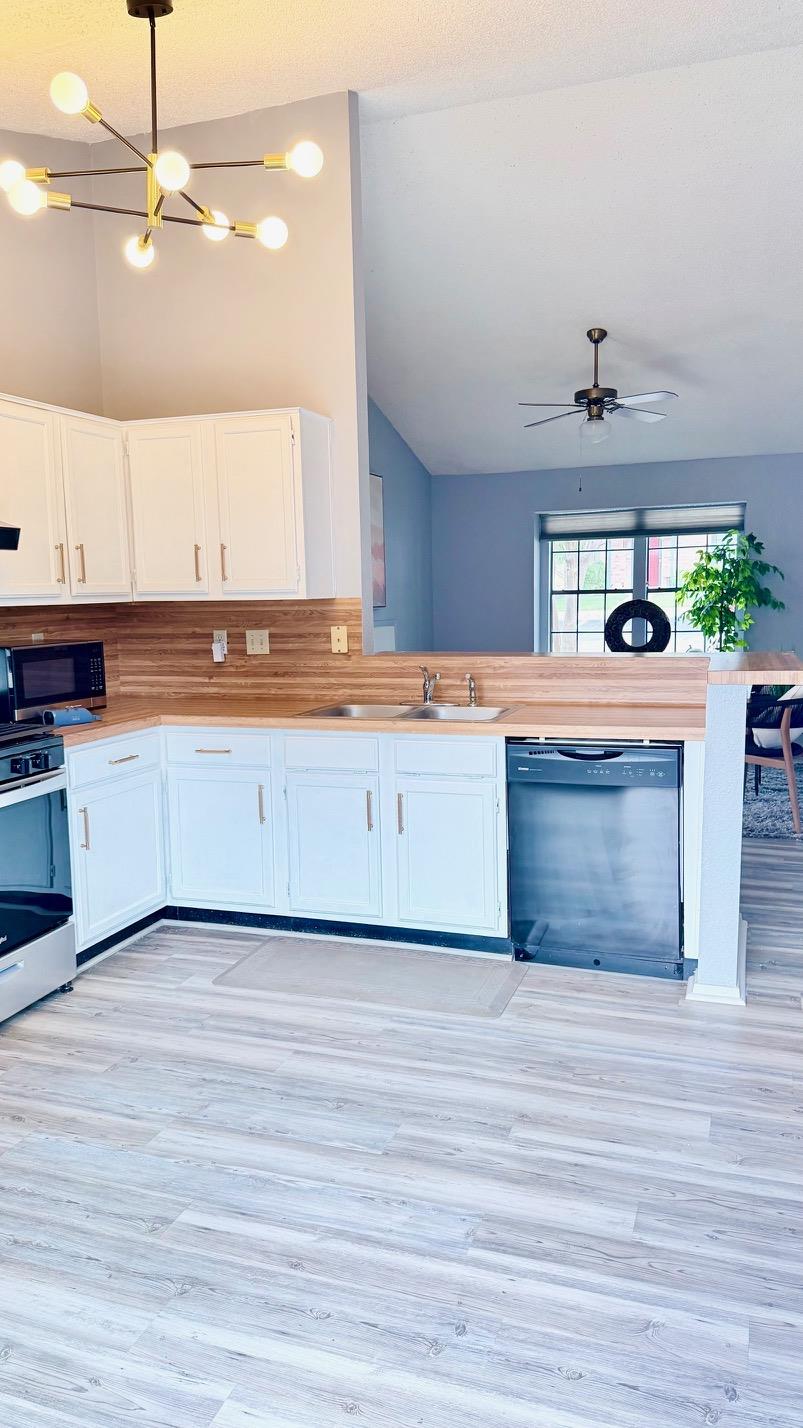 1411 Gracy Farms Ln # unit #96, Austin, TX 78758