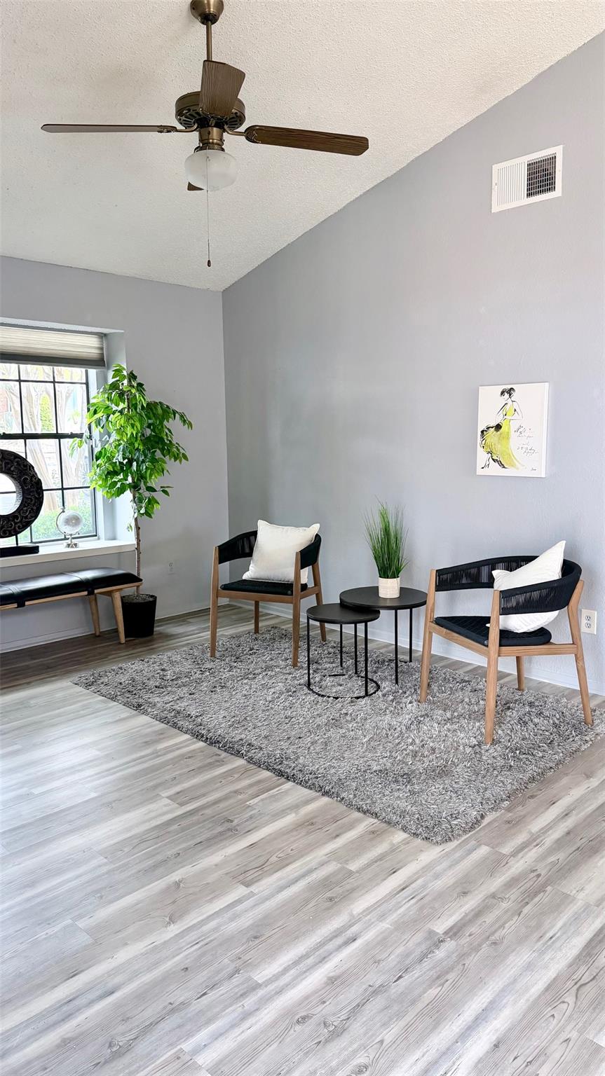 1411 Gracy Farms Ln # unit #96, Austin, TX 78758