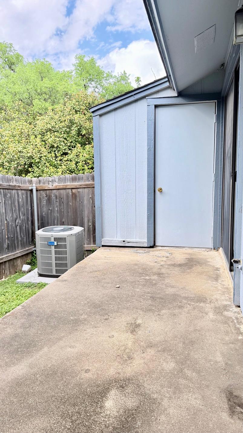 1411 Gracy Farms Ln # unit #96, Austin, TX 78758