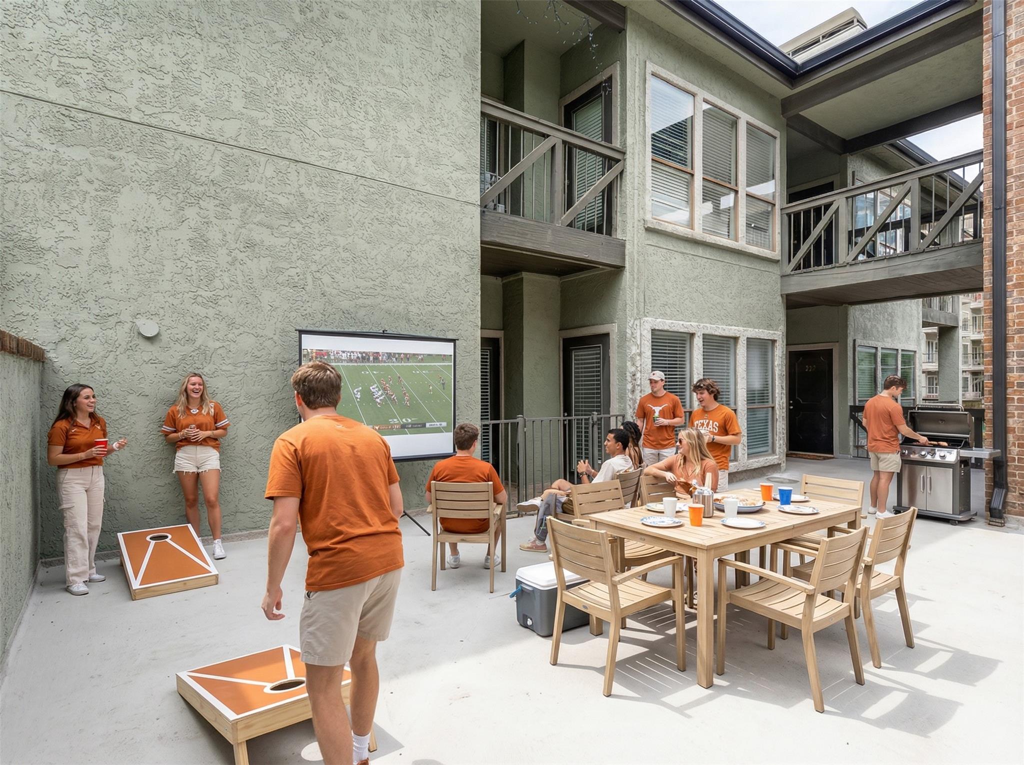 807 W 25th St # 214, Austin, TX 78705